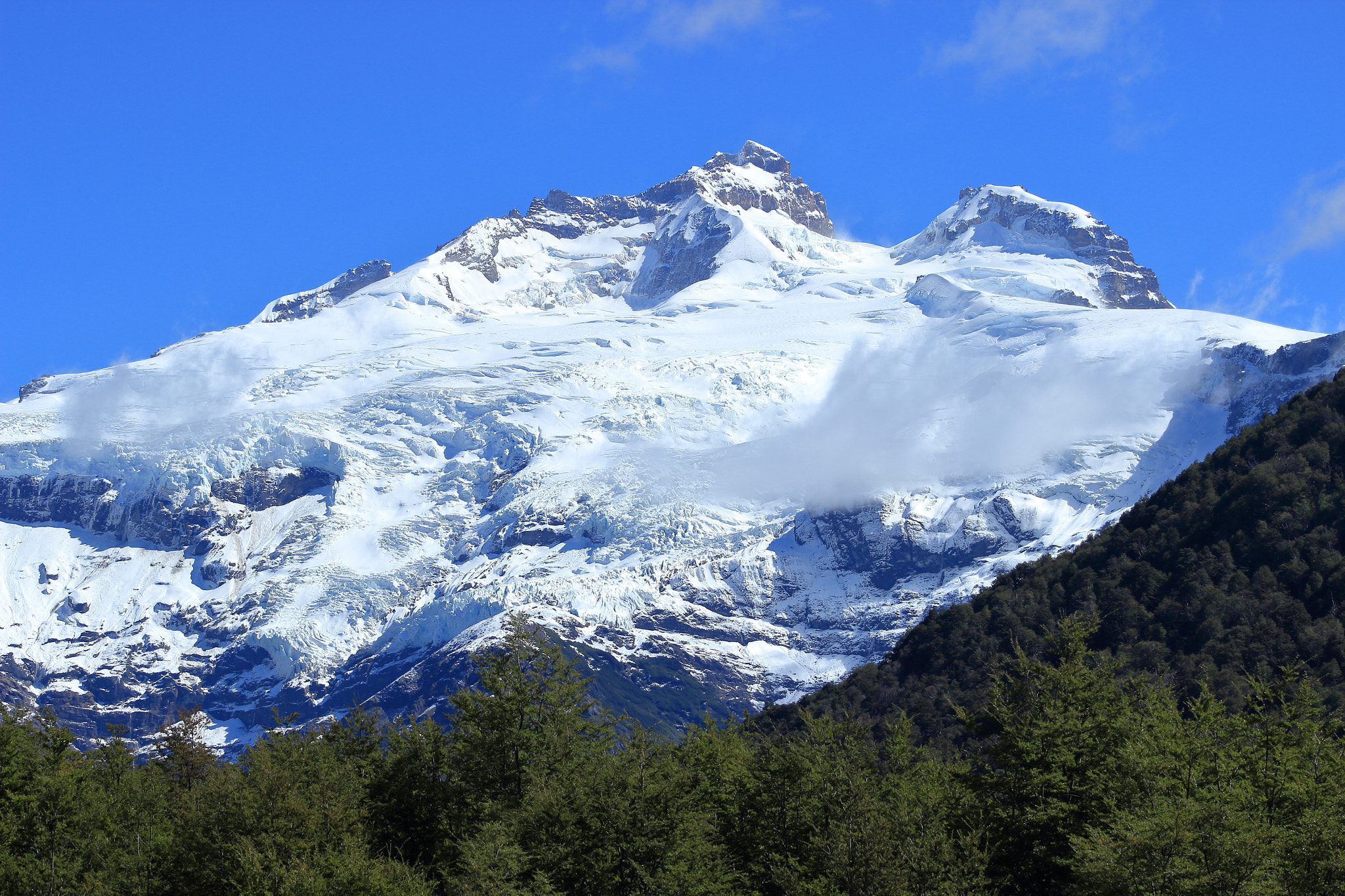 EF75-300mm f/4-5.6 sample photo. Snowy photography