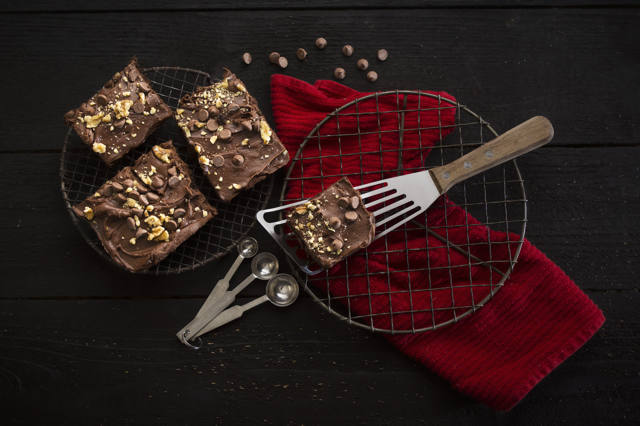 Nikon AF-S Nikkor 28-70mm F2.8 ED-IF sample photo. Delicious fresh baked brownies photography