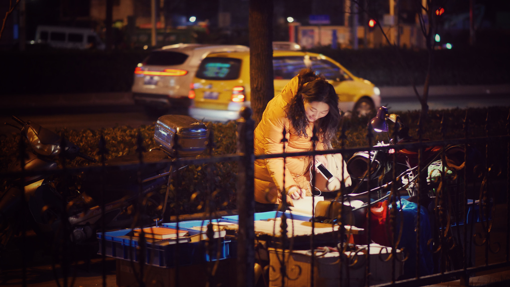 Panasonic Leica DG Nocticron 42.5mm F1.2 ASPH OIS sample photo
