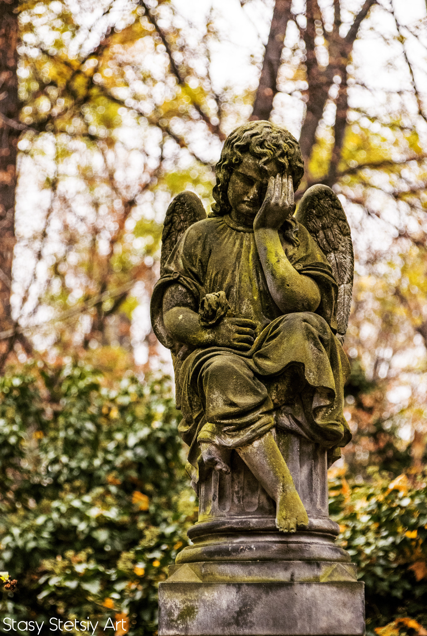 Sigma 28-300mm F3.5-6.3 DG Macro sample photo. Cementery photography