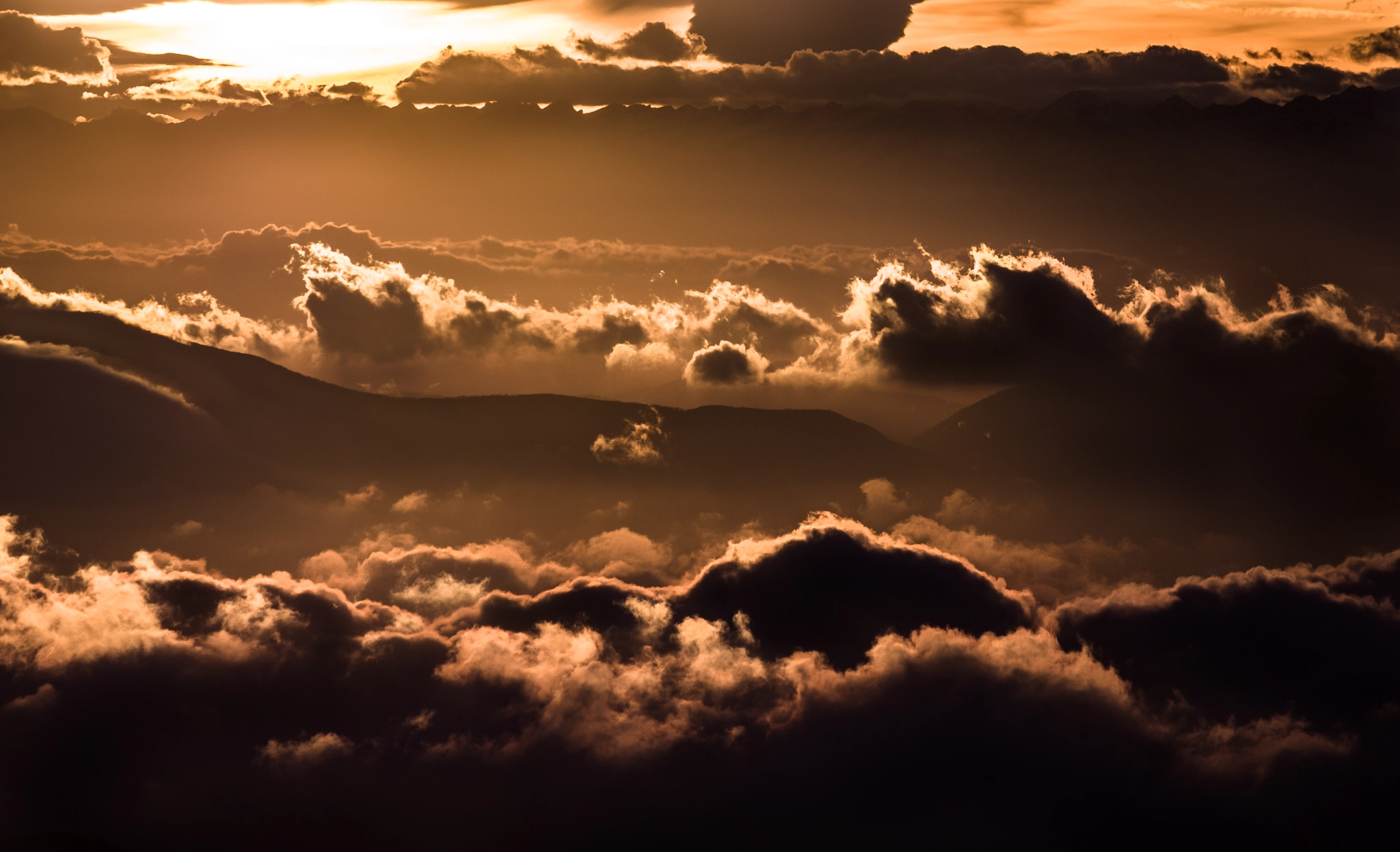 Pentax smc DA 55-300mm F4.0-5.8 ED sample photo. Mt. antola sunset photography