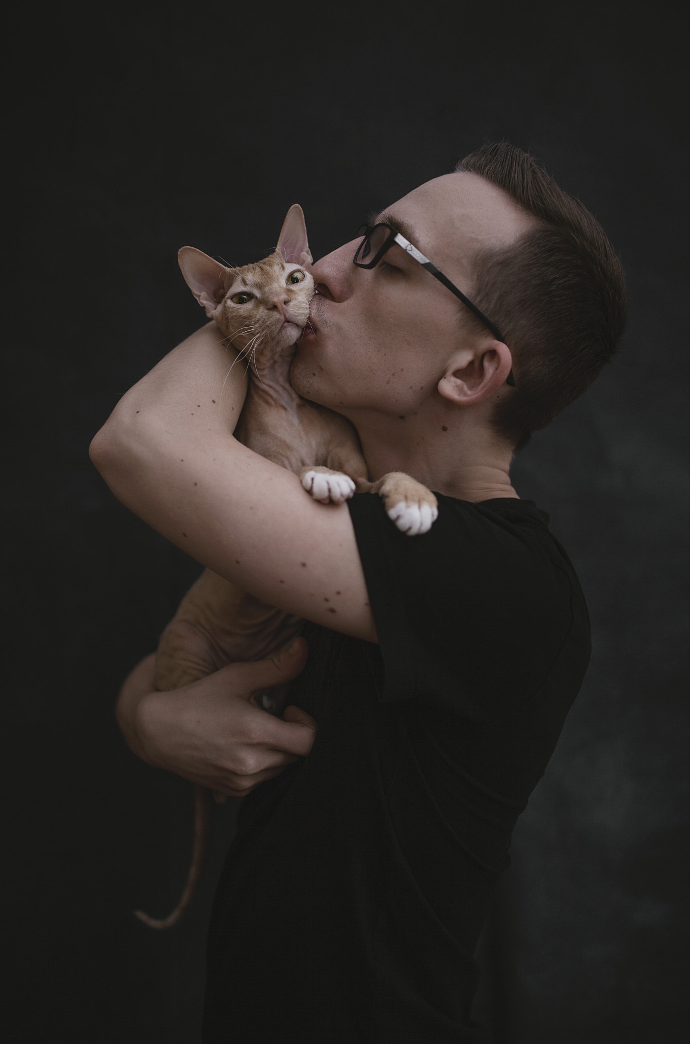 Sigma 35mm F1.4 DG HSM Art sample photo. Love and be loved photography