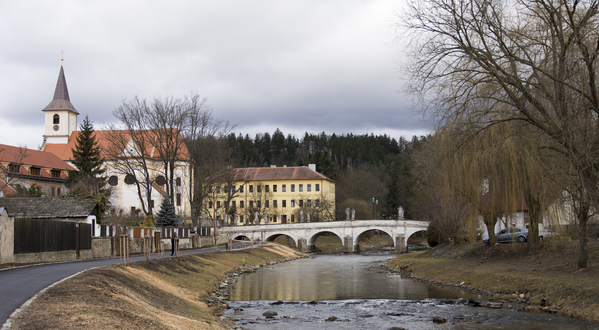 Nikon D7200 + Sigma 17-70mm F2.8-4 DC Macro OS HSM sample photo. Naměšt na oslavou photography