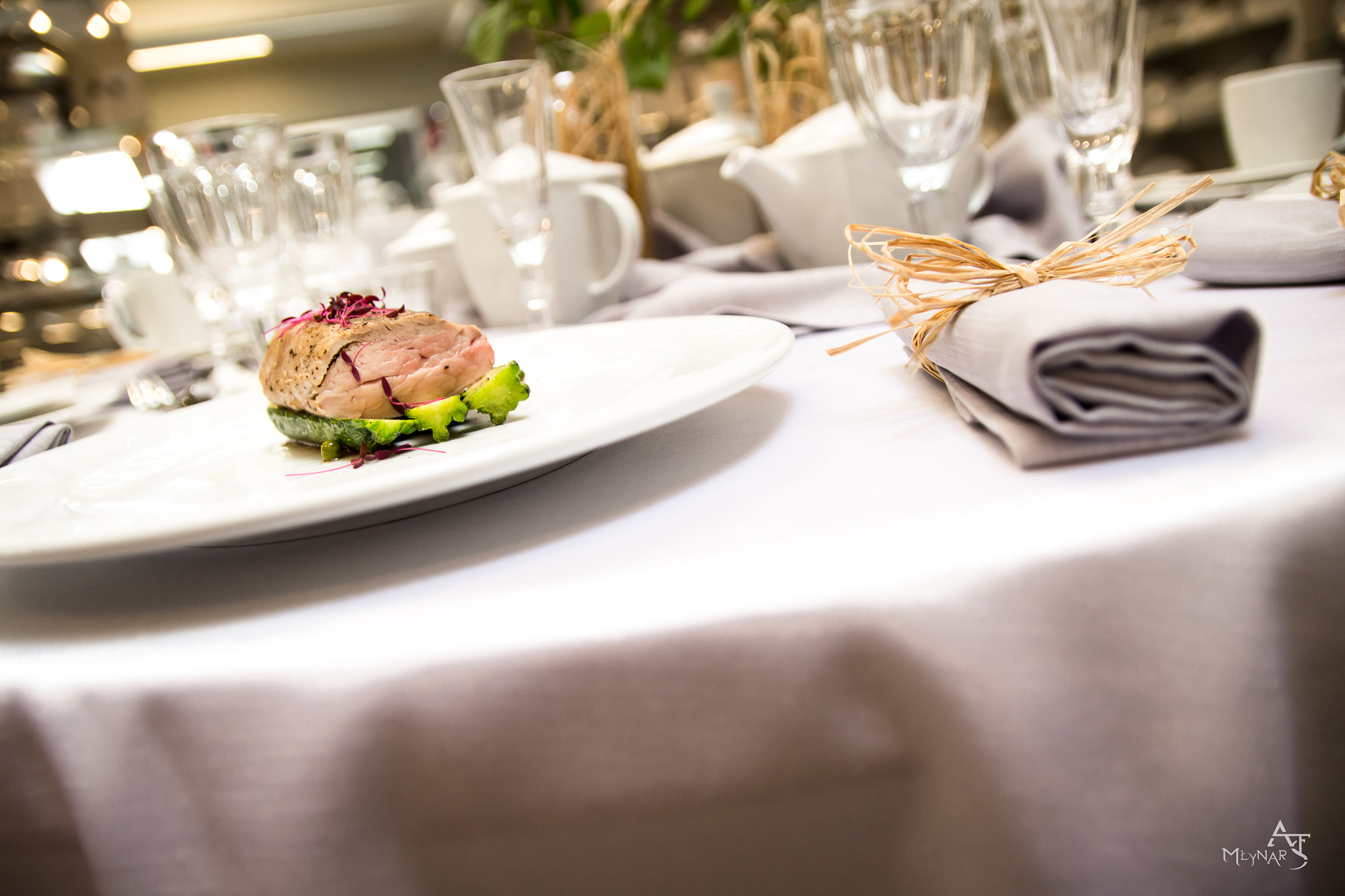 Canon EF-S 17-55mm F2.8 IS USM sample photo. Food photography