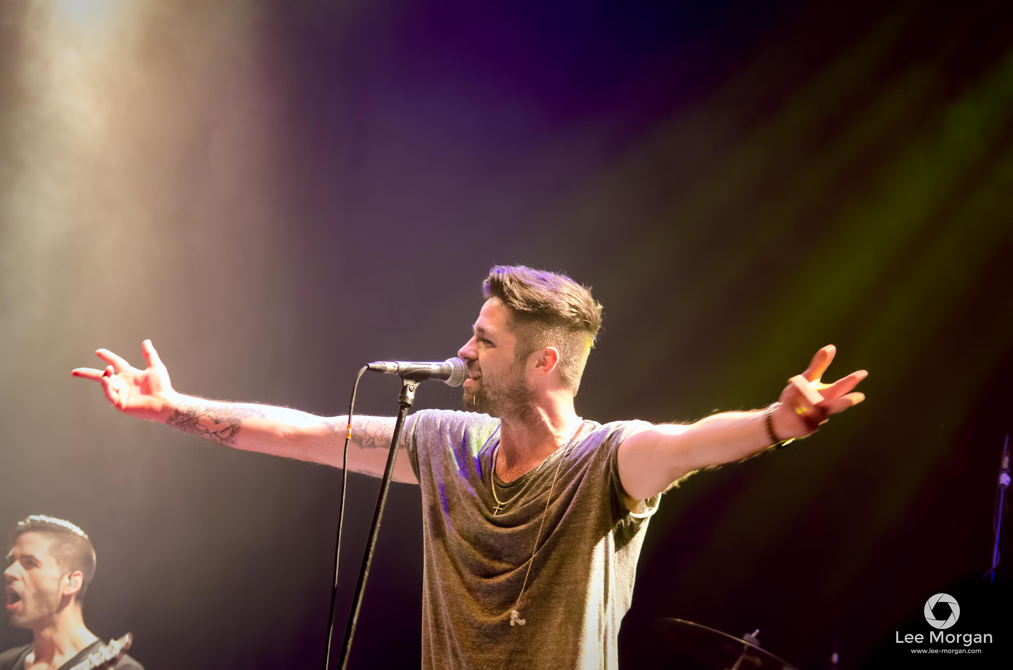 Sigma 70-300mm F4-5.6 APO DG Macro sample photo. Ben haenow event photography