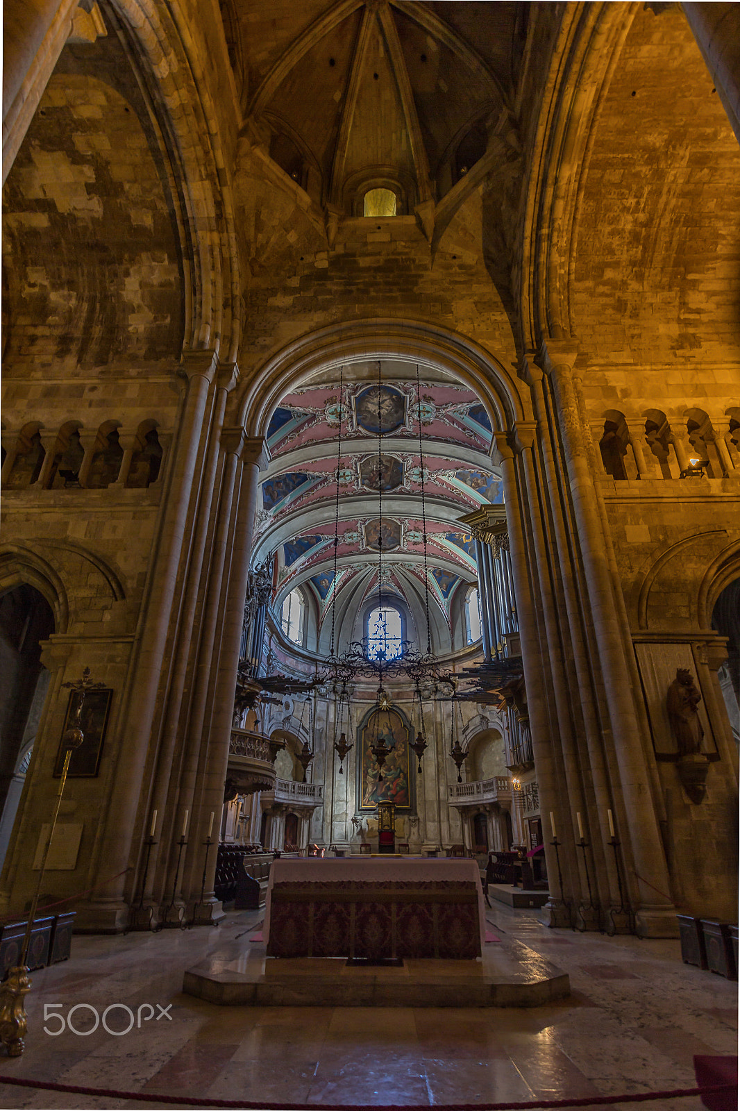 Canon EF-S 10-22mm F3.5-4.5 USM sample photo. Inside "se de lisboa" photography