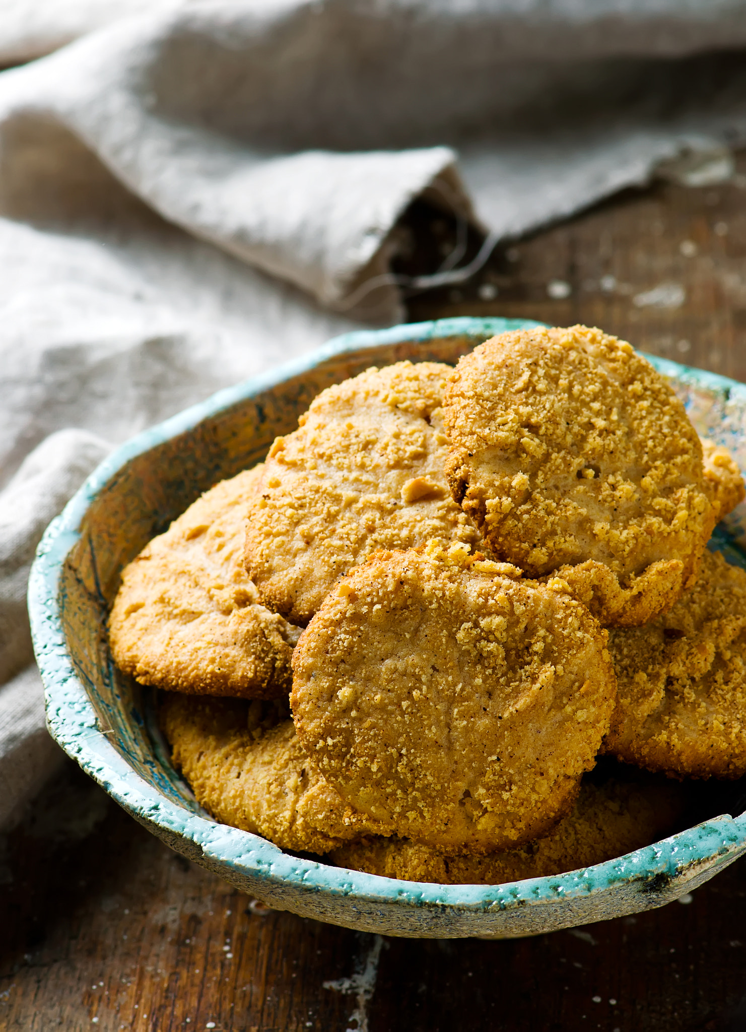 Nikon AF-S Micro-Nikkor 105mm F2.8G IF-ED VR sample photo. Pumpkin cheesecake cookies.style rustic photography