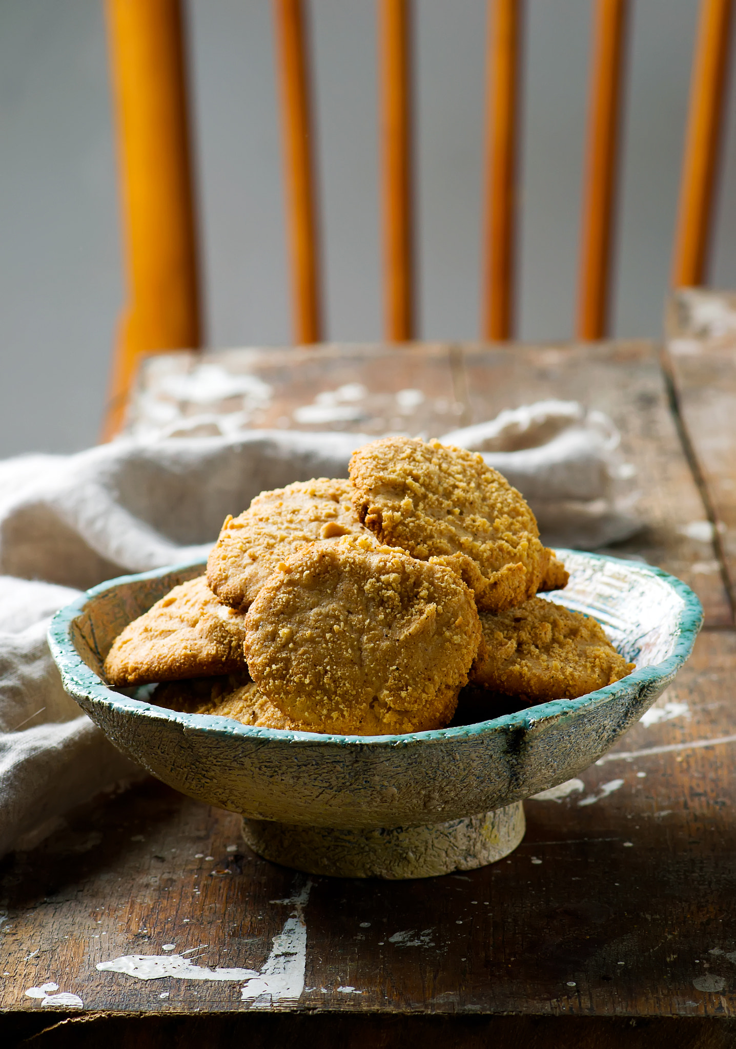 Nikon AF-S Micro-Nikkor 105mm F2.8G IF-ED VR sample photo. Pumpkin cheesecake cookies.style rustic photography