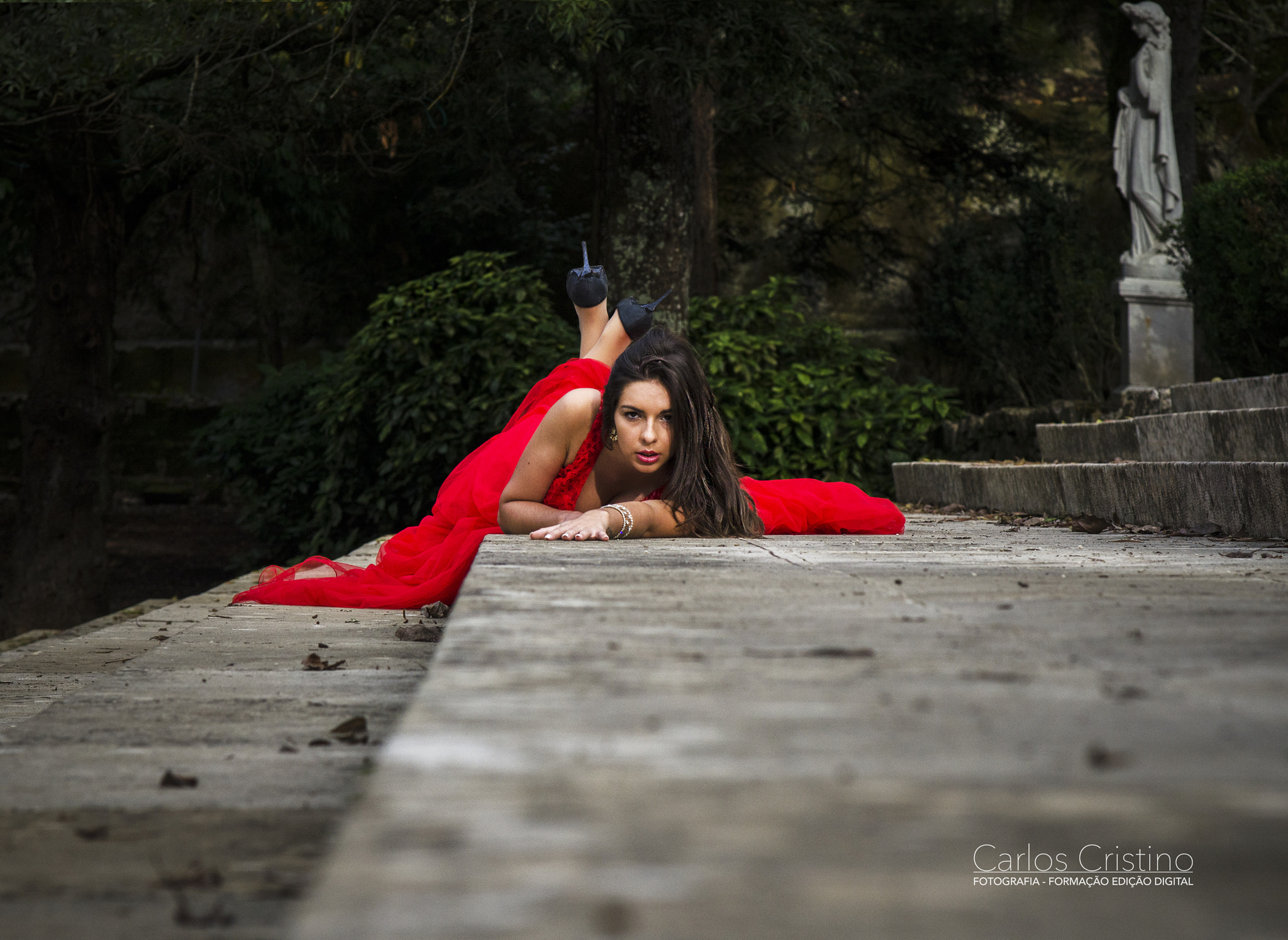Nikon AF-S Nikkor 24-120mm F4G ED VR sample photo. Woman in red photography