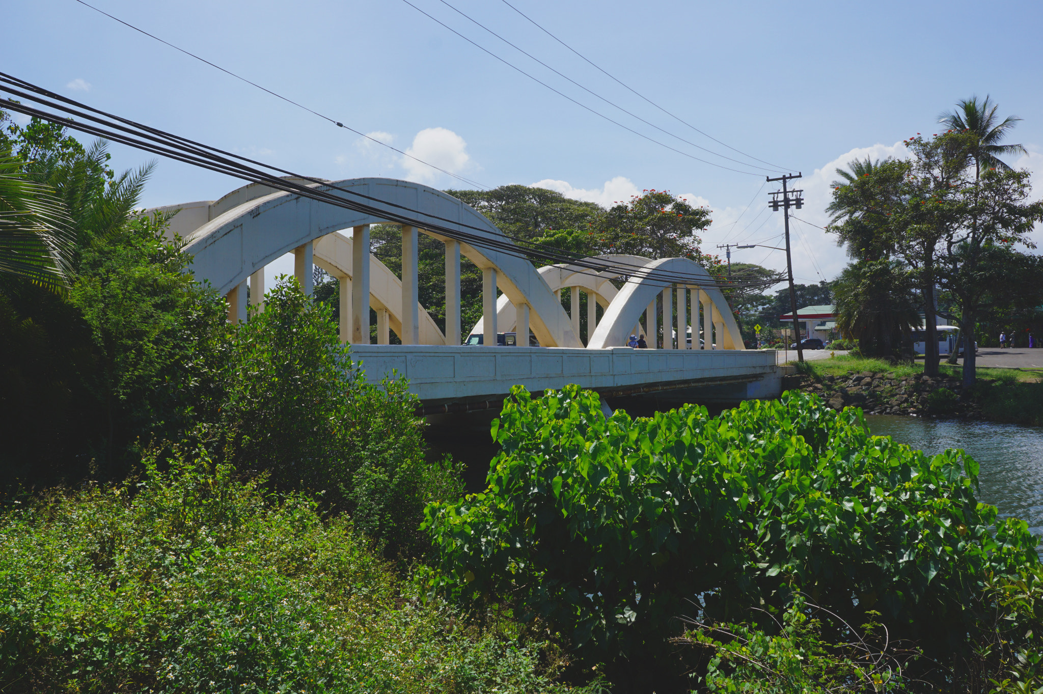 Sony a6000 + Tamron 18-200mm F3.5-6.3 Di III VC sample photo. Rainbow bridge photography