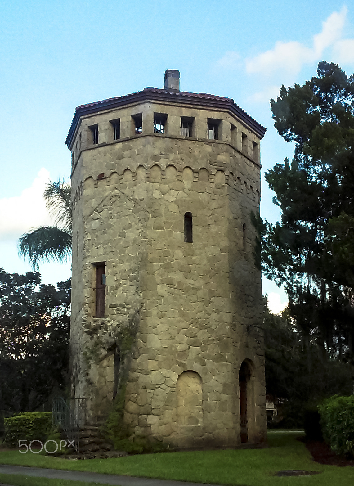 LG L90 sample photo. Tower in daytona photography