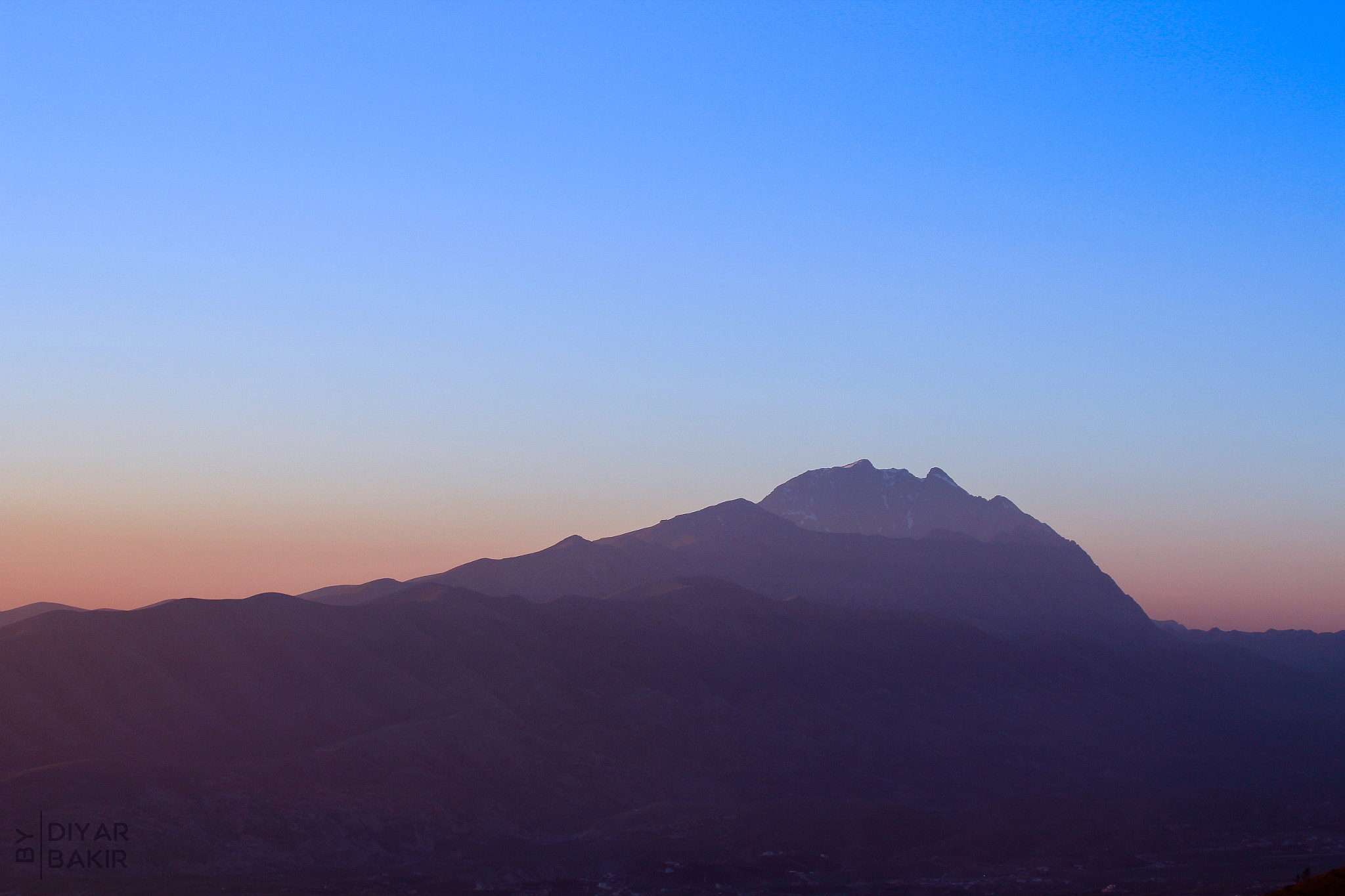 Canon EF 70-300mm F4-5.6 IS USM sample photo. Piramagrun mountain photography