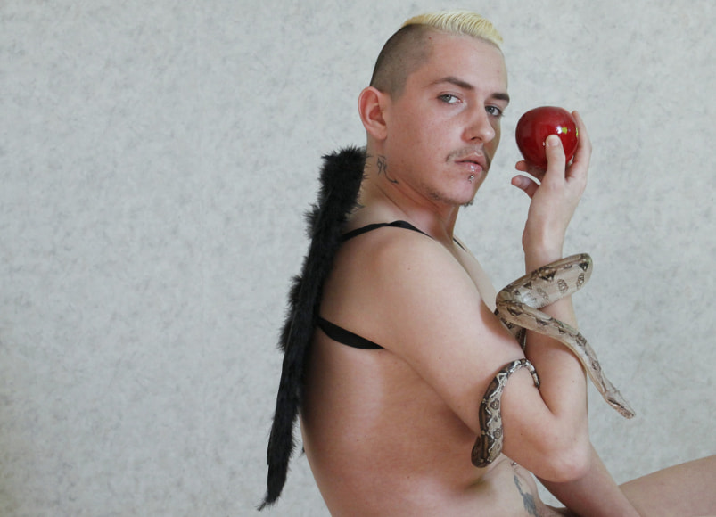 Canon EOS 50D sample photo. Avant(-garde) du premier baiser photography