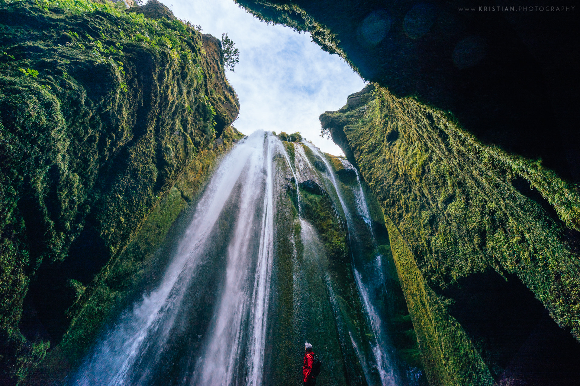 Sony a7 + Sony Vario-Tessar T* FE 16-35mm F4 ZA OSS sample photo. Gljúfurárfoss photography