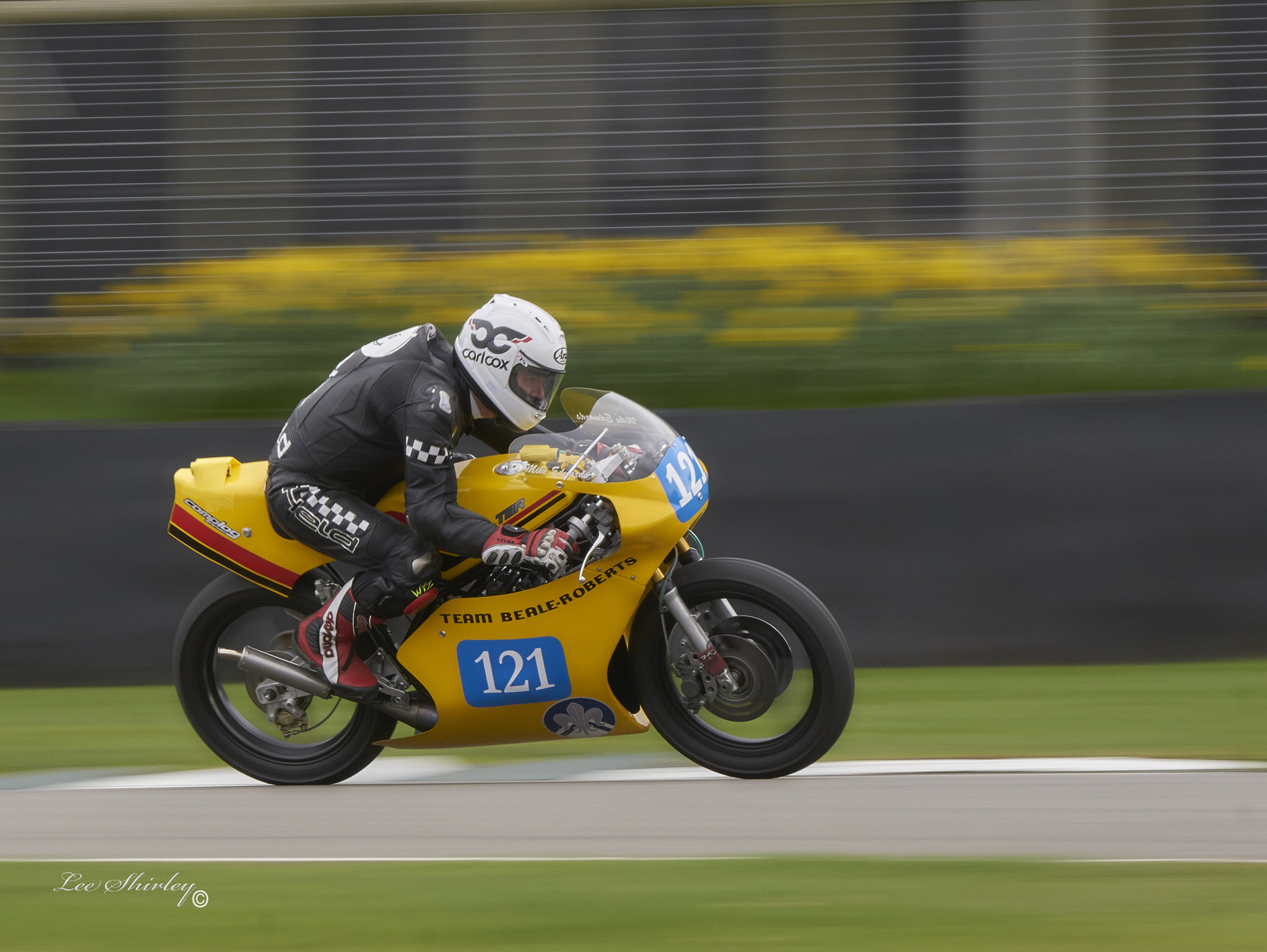 Sony ILCA-77M2 + Tamron SP 150-600mm F5-6.3 Di VC USD sample photo. 1979 yamaha tz350 photography