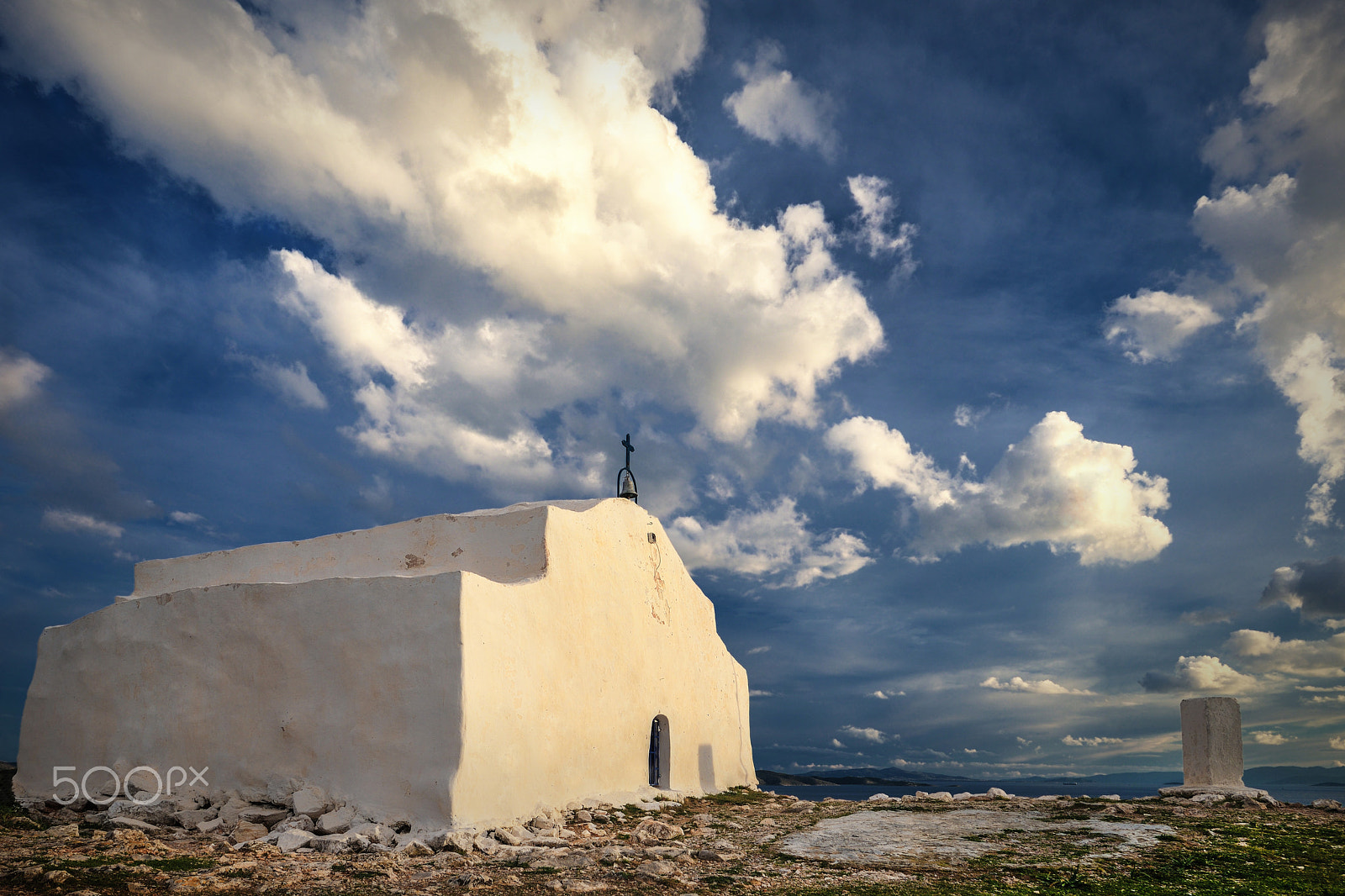 Nikon D750 + Nikon AF-S Nikkor 20mm F1.8G ED sample photo. There upon the mountain... a deserted  church... photography