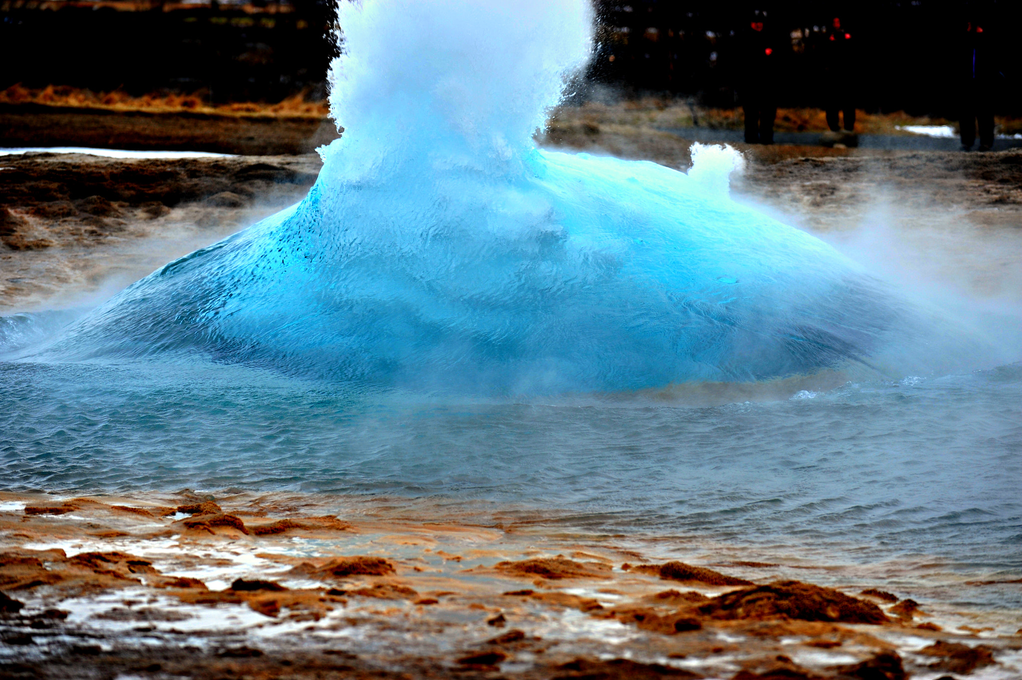 Nikon D700 sample photo. Explosion de gaz. geyser photography