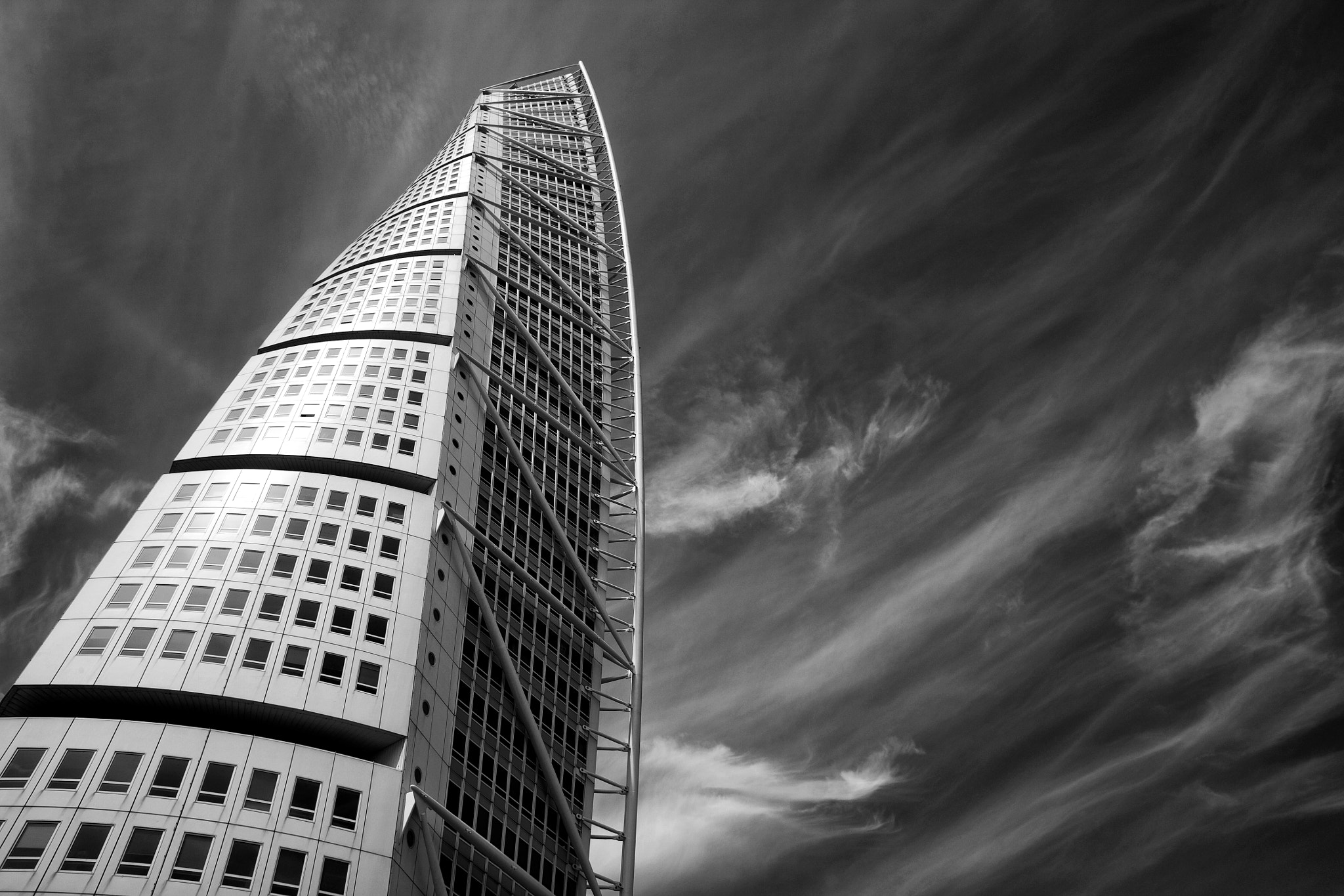 Canon EOS 5D sample photo. Turning torso photography