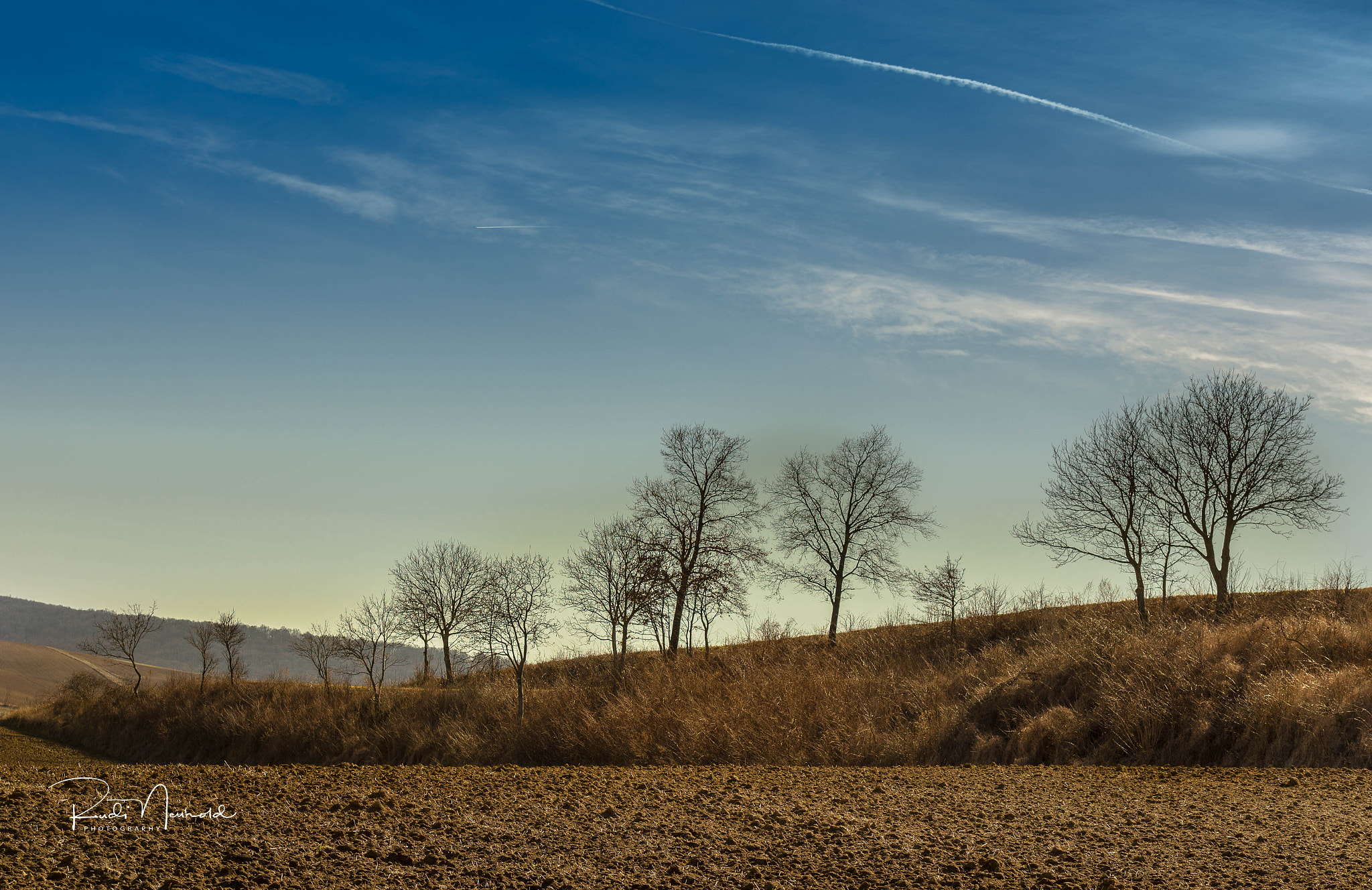 Nikon AF-S Nikkor 70-200mm F2.8G ED VR II sample photo. Along the farmland photography