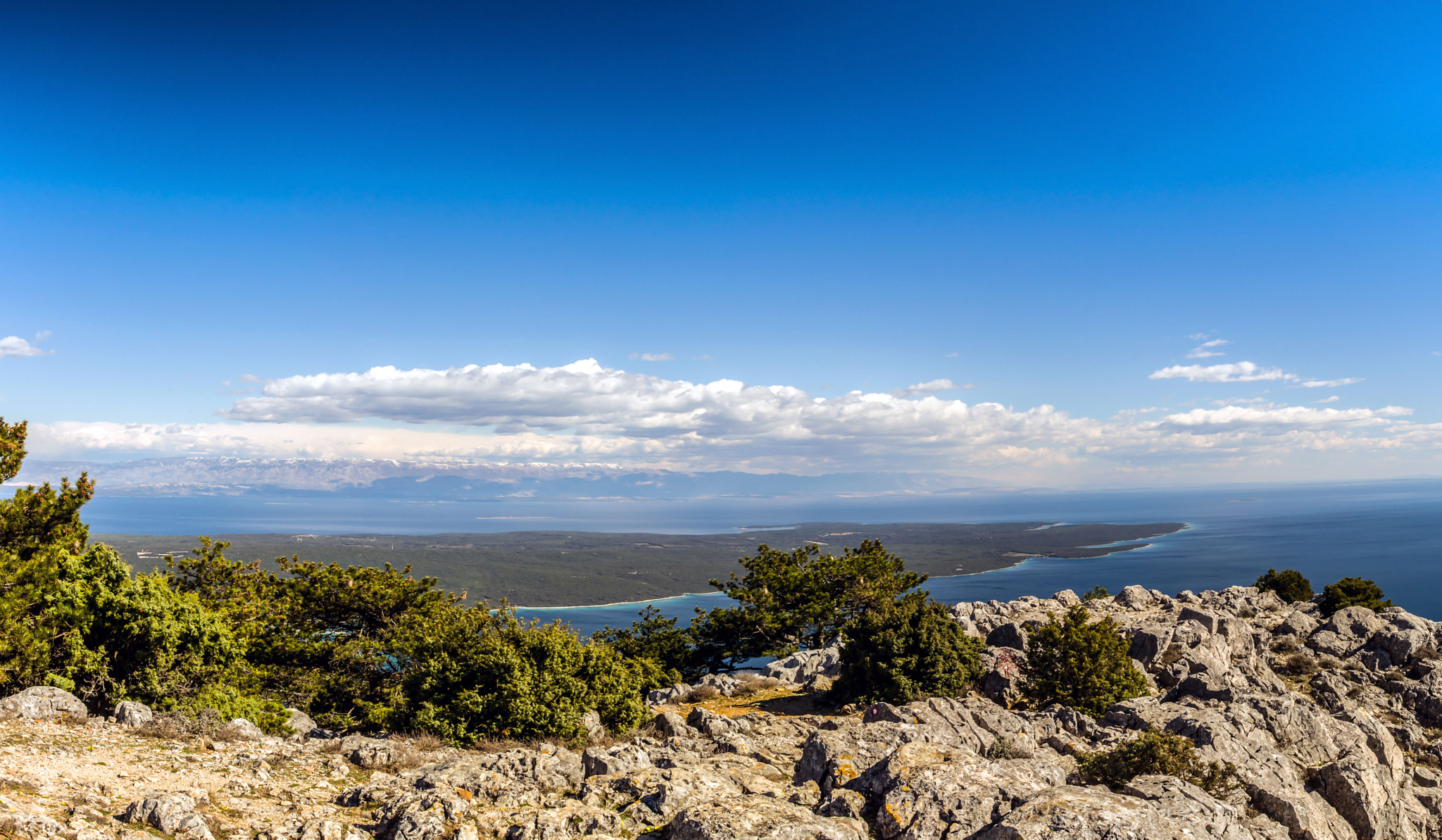 Pentax smc DA 18-55mm F3.5-5.6 AL WR sample photo. View from osoršćica on velebit photography
