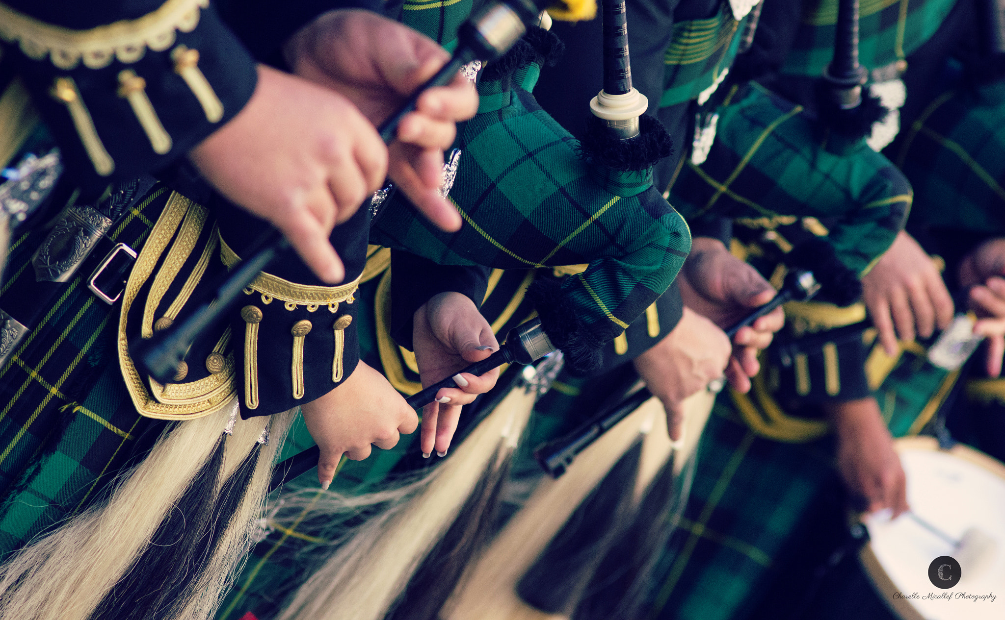 Canon EOS 600D (Rebel EOS T3i / EOS Kiss X5) sample photo. Wallace pipes and drums photography