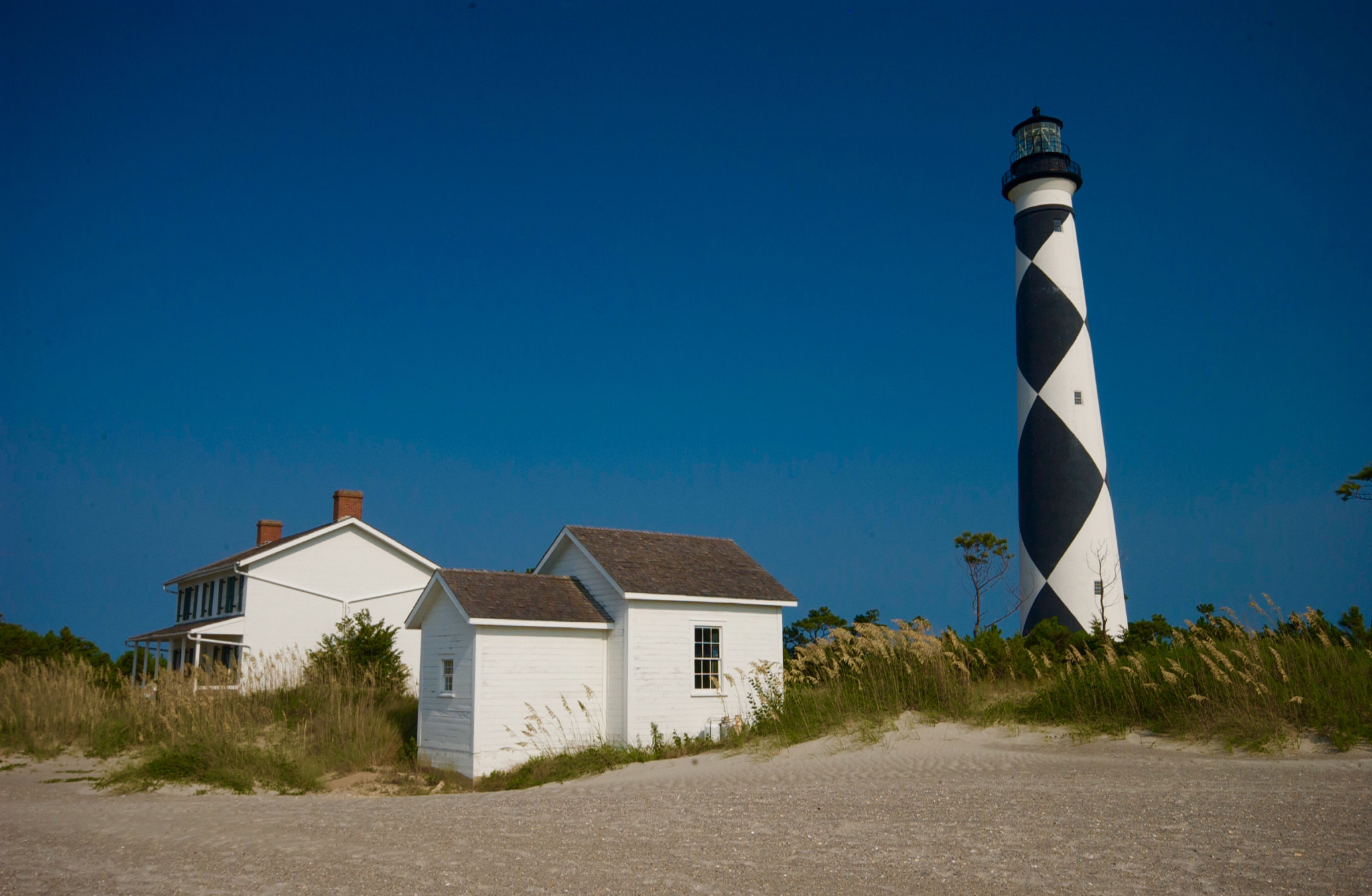 Nikon D1X sample photo. Cape lookout light photography
