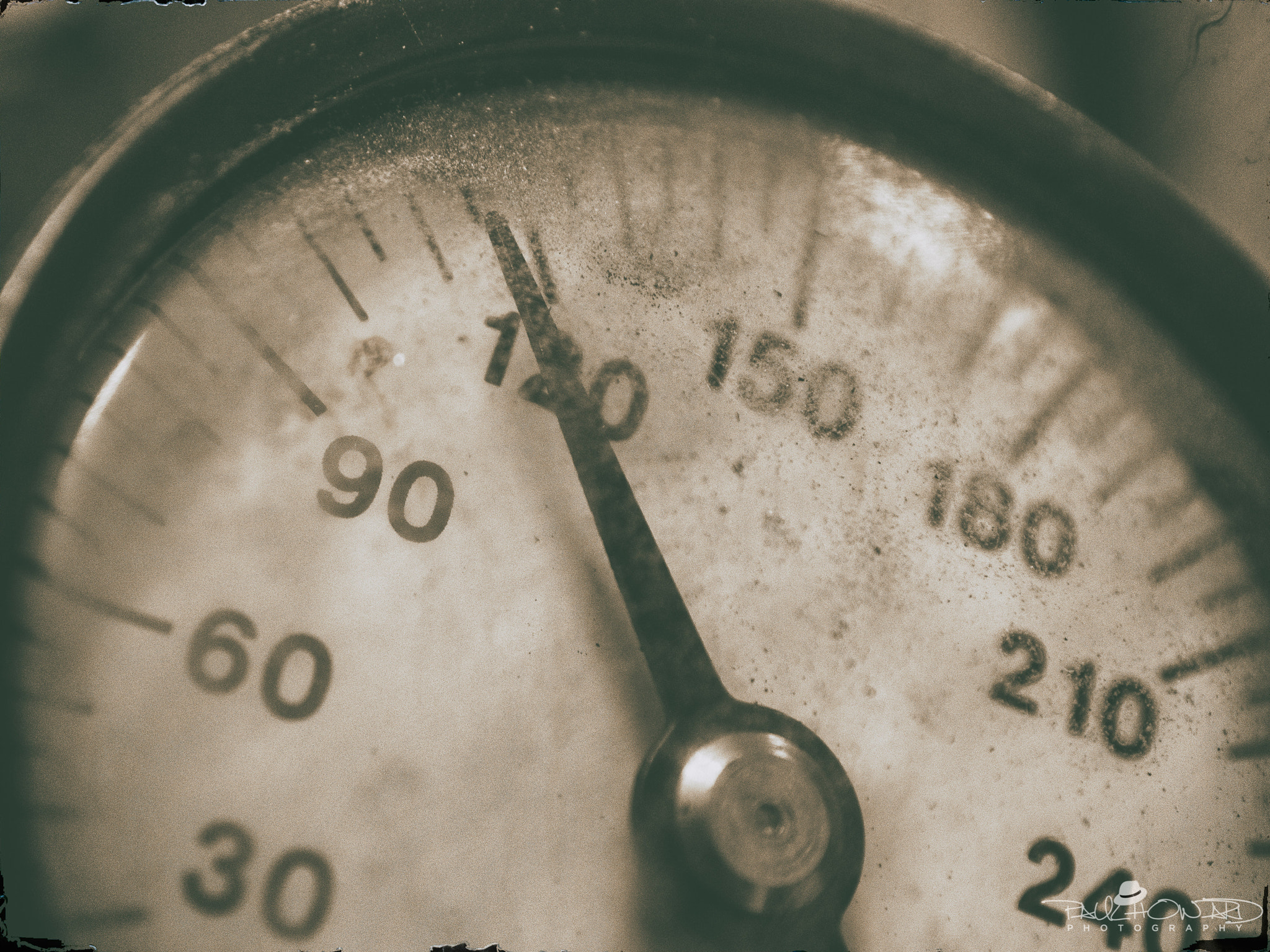 Olympus OM-D E-M1 sample photo. Day 74: under pressure photography