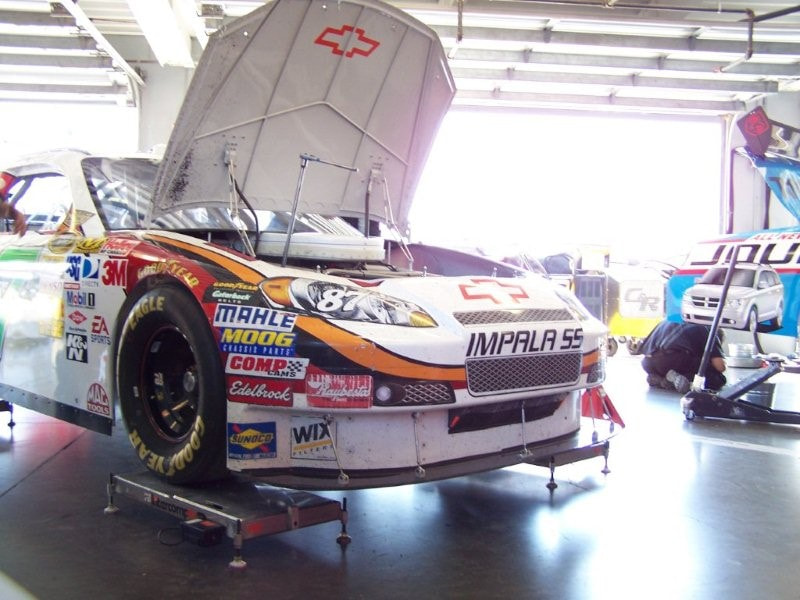 Kodak Z650 ZOOM DIGITAL CAMERA sample photo. Pits at daytona photography