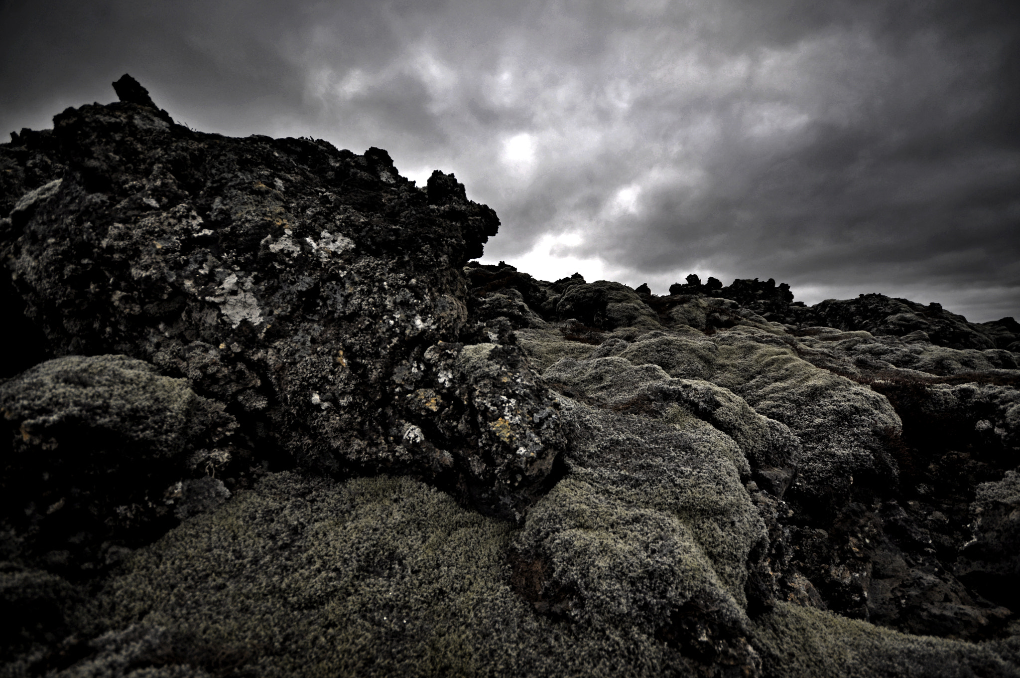 Sigma 10-20mm F4-5.6 EX DC HSM sample photo. Rocks photography