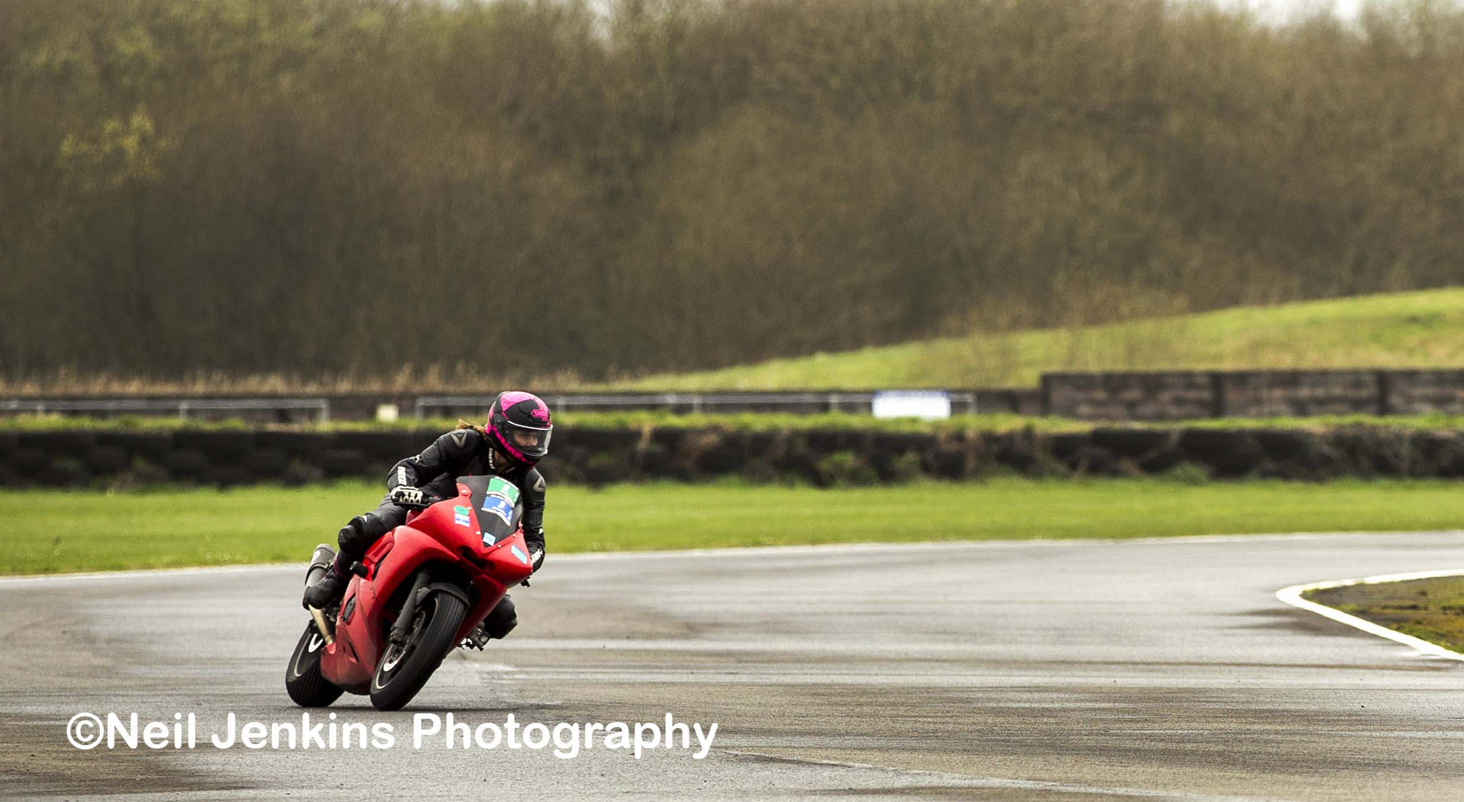Canon EOS-1D Mark IV sample photo. Pembery track day photography