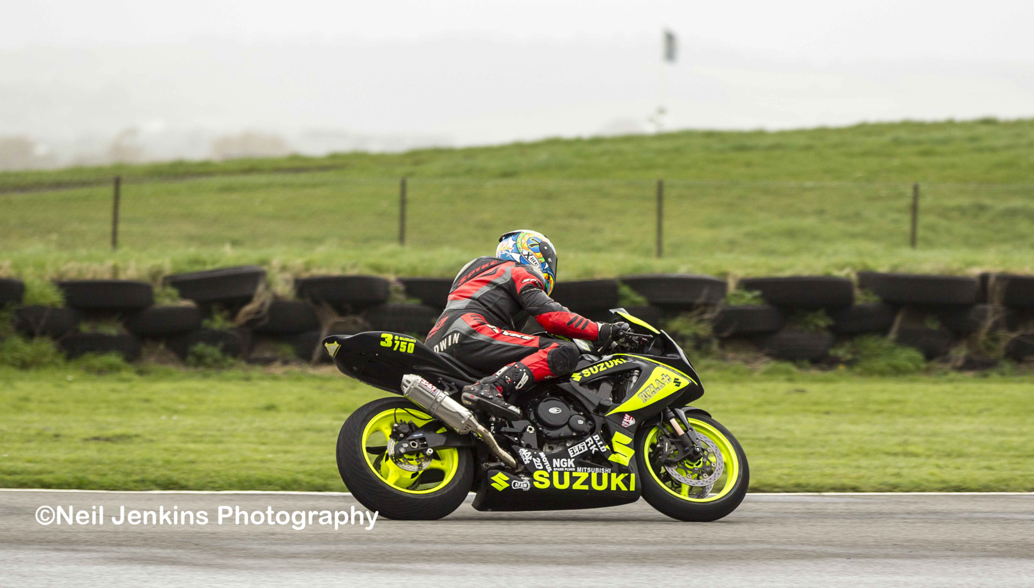 Canon EOS-1D Mark IV sample photo. Pembery track day photography