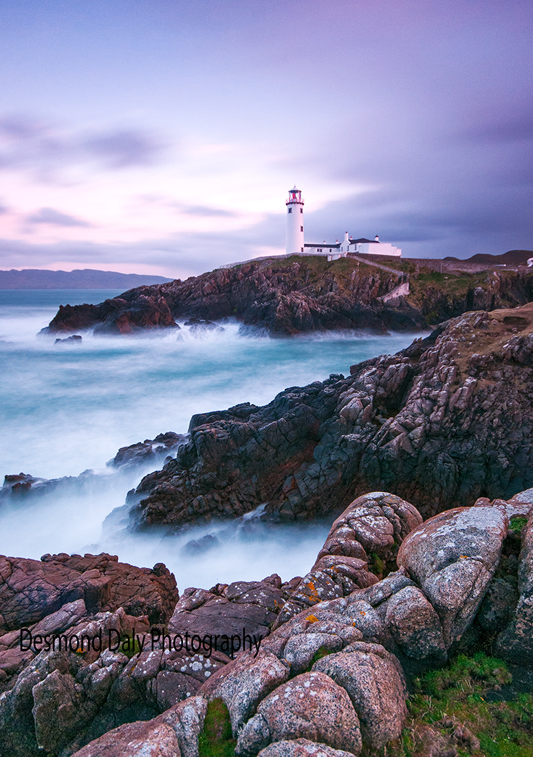 Sigma 10-20mm F4-5.6 EX DC HSM sample photo. Fanad surge on the rocks photography