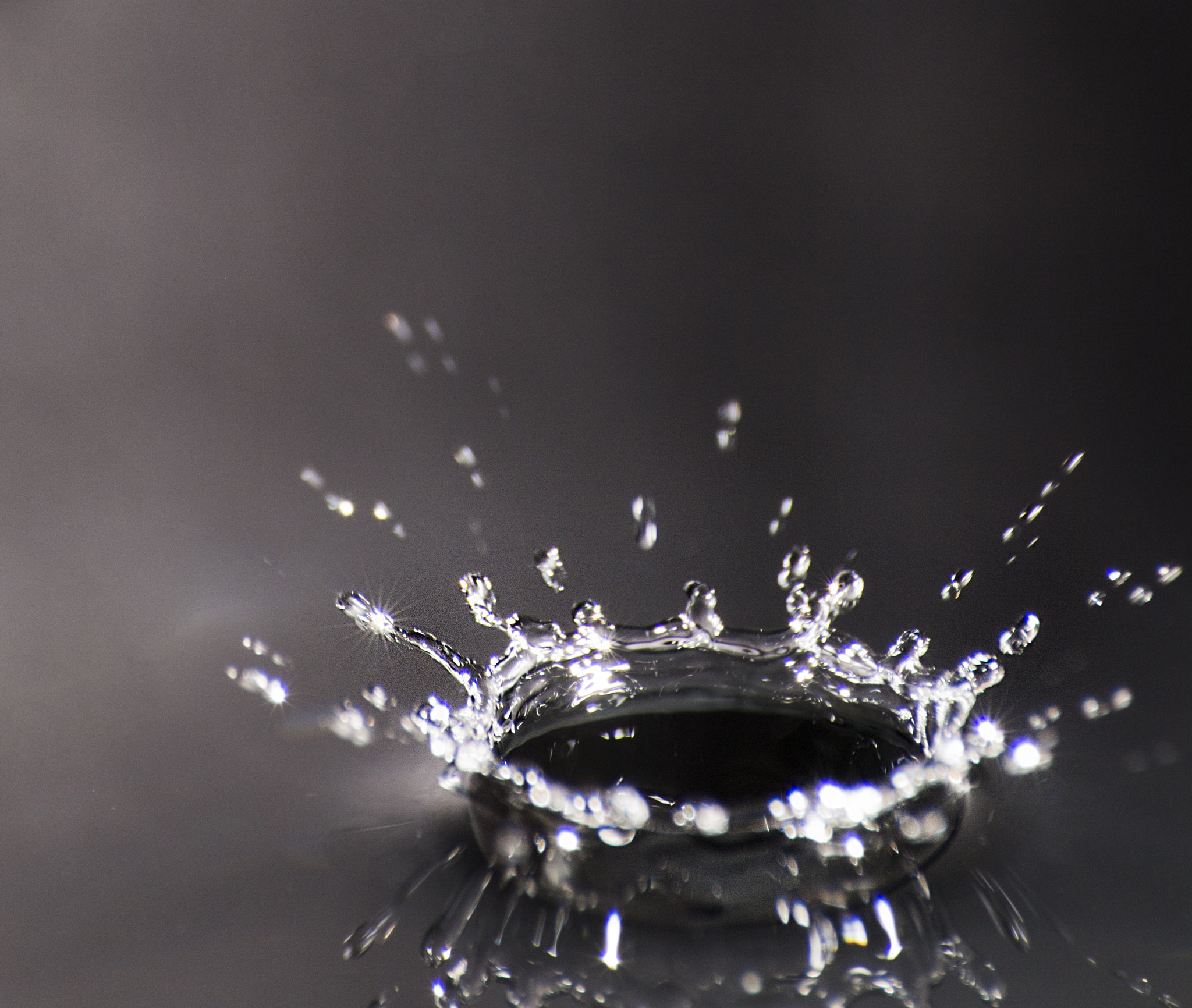 Canon EOS 70D + Sigma 50-200mm F4-5.6 DC OS HSM sample photo. Water drop photography