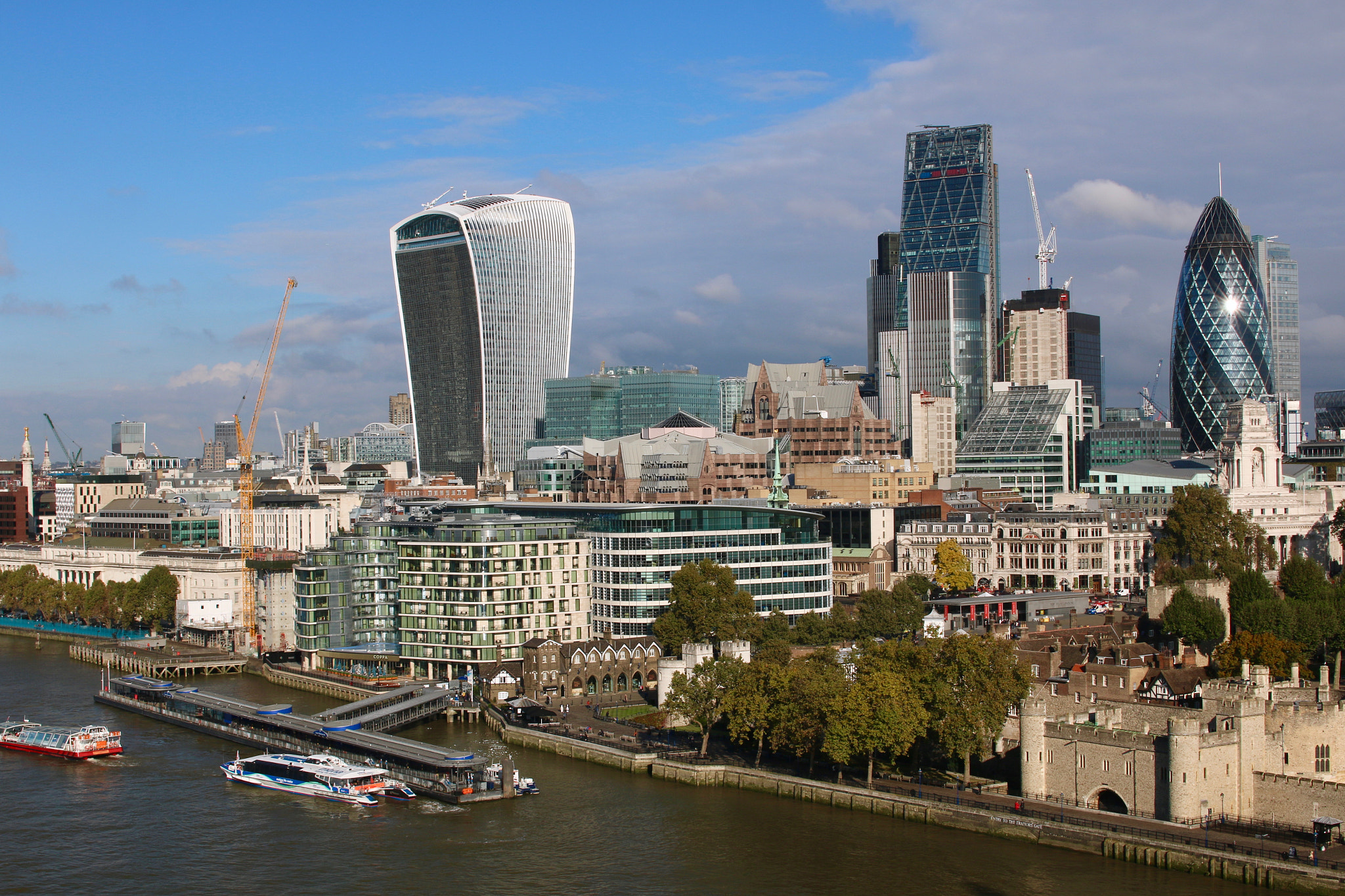 Sigma 30mm F1.4 EX DC HSM sample photo. London photography