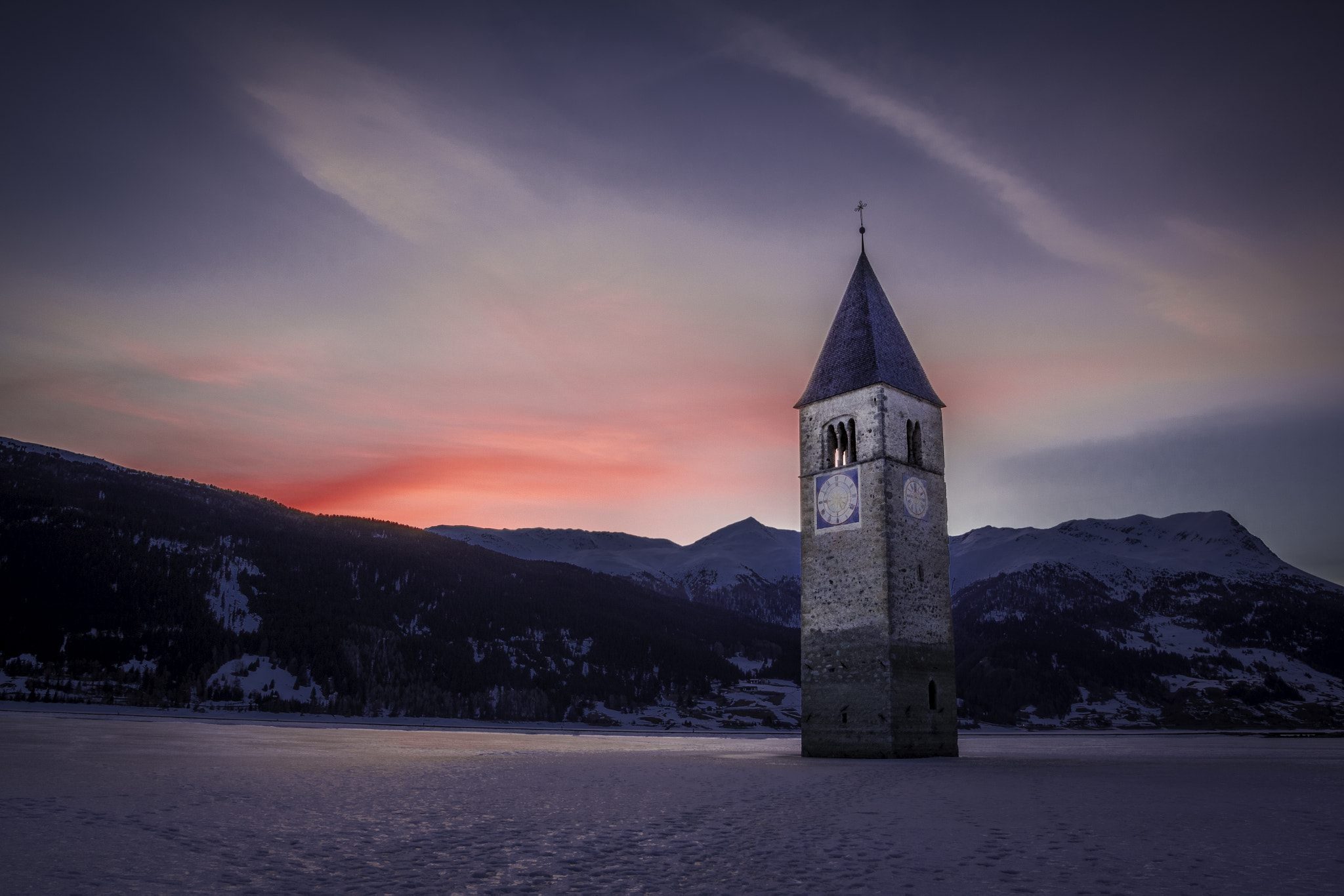 Canon EOS 550D (EOS Rebel T2i / EOS Kiss X4) sample photo. Bell tower in reschensee(lago di resia) photography