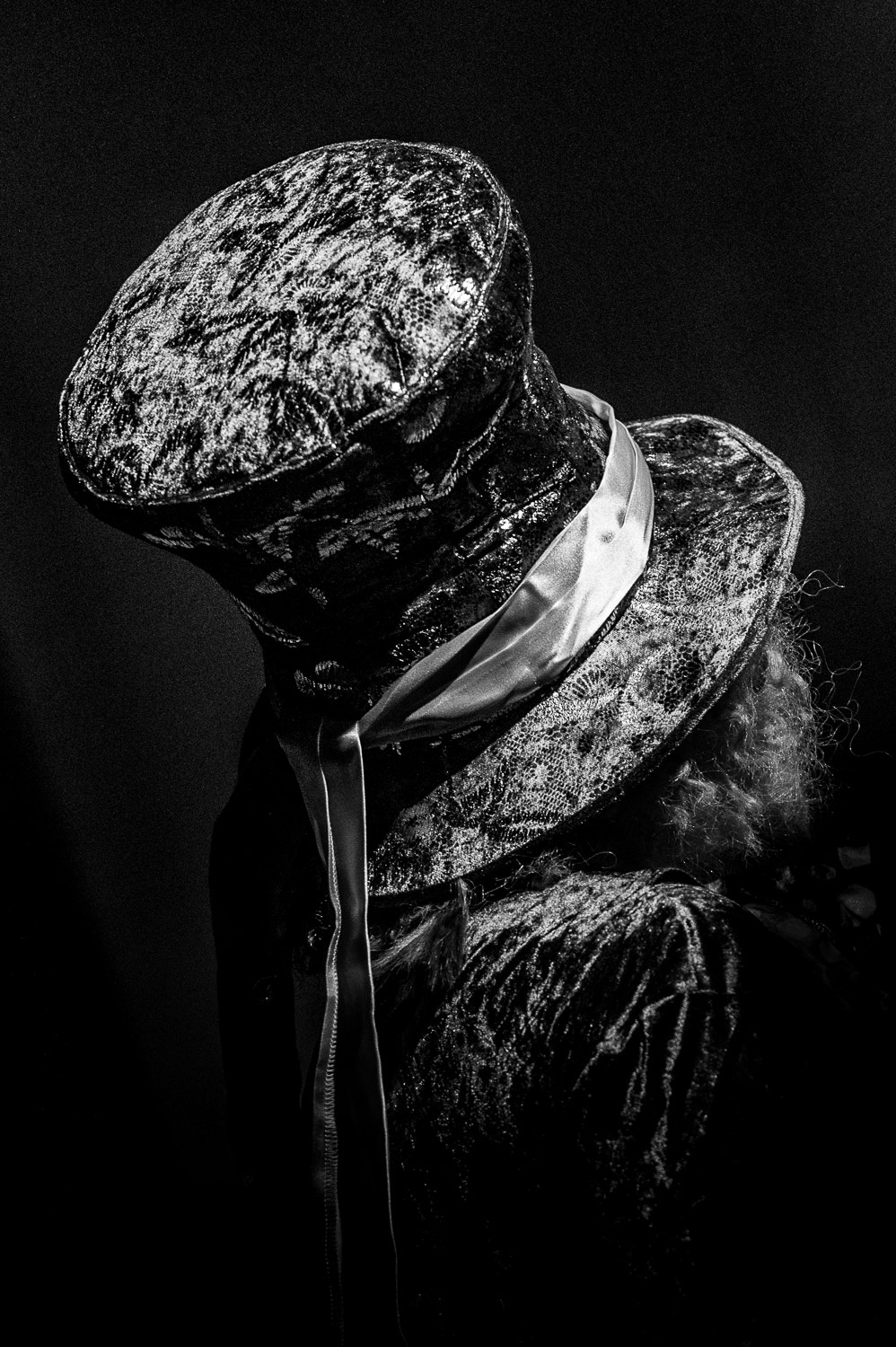 Nikon AF-S Nikkor 70-200mm F2.8G ED VR II sample photo. The mad hatter photography