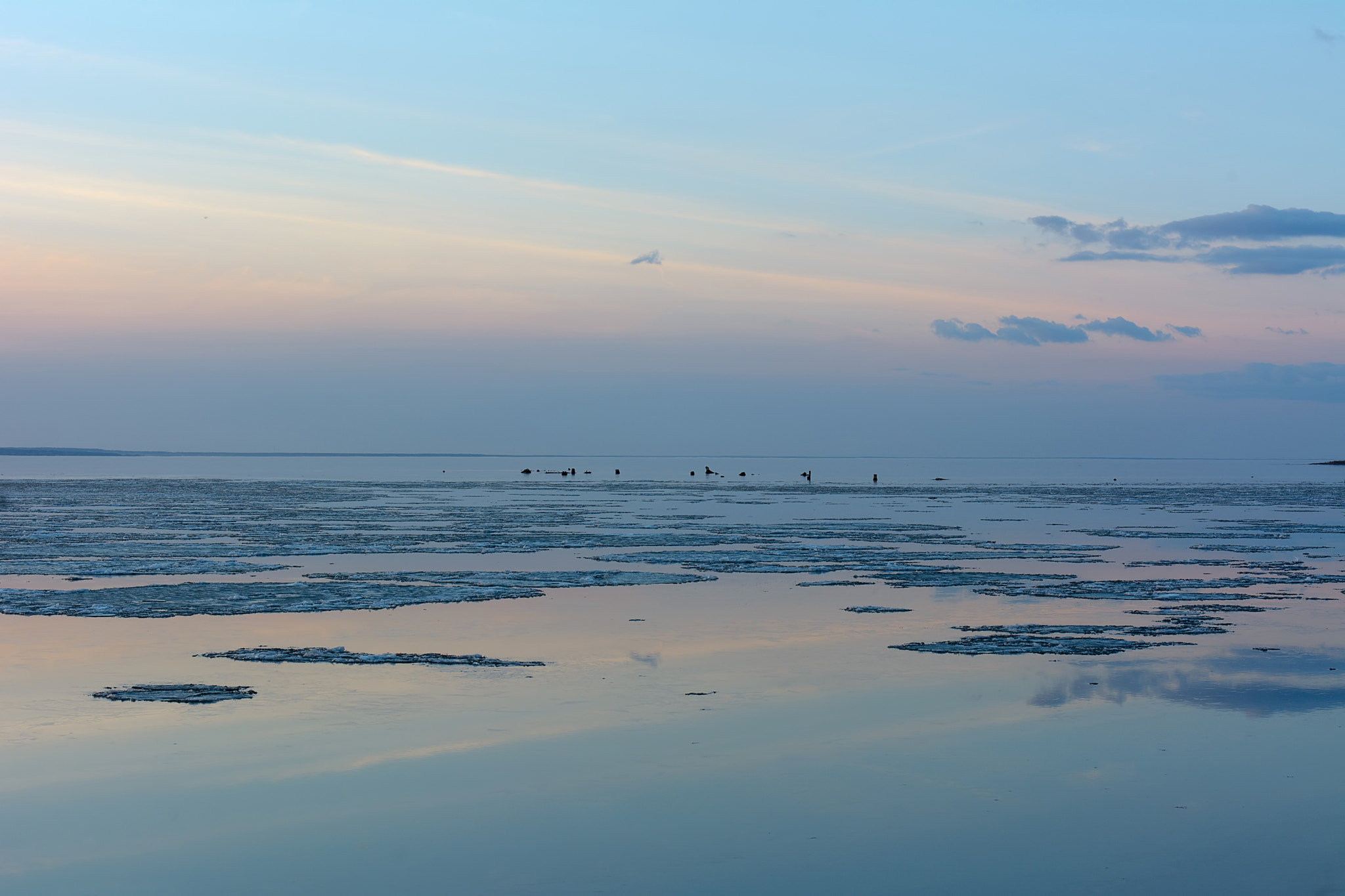 Nikon AF-S Nikkor 24-70mm F2.8G ED sample photo. The last ice on the river photography