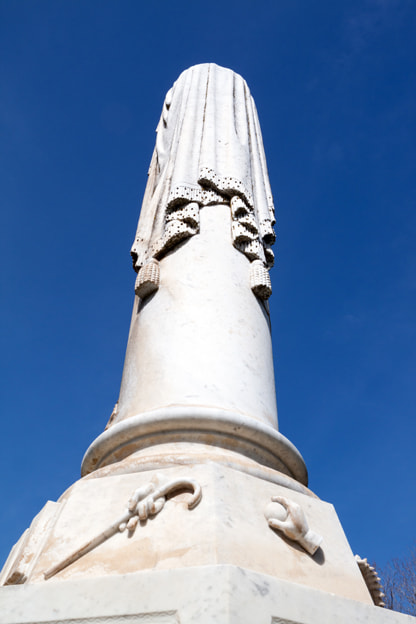 Canon EF 24-70mm F2.8L USM sample photo. Ornate headstone photography