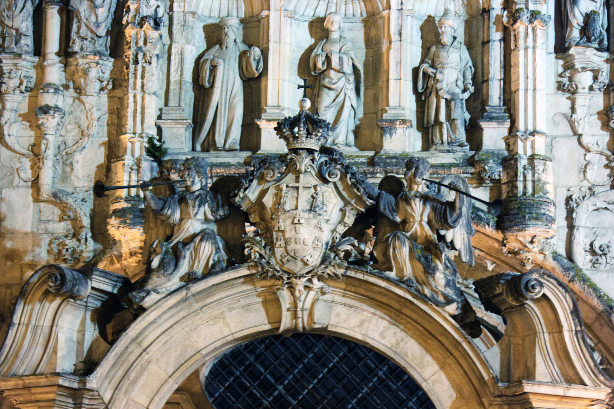 Canon EF-S 55-250mm F4-5.6 IS sample photo. Portugal, coimbra photography