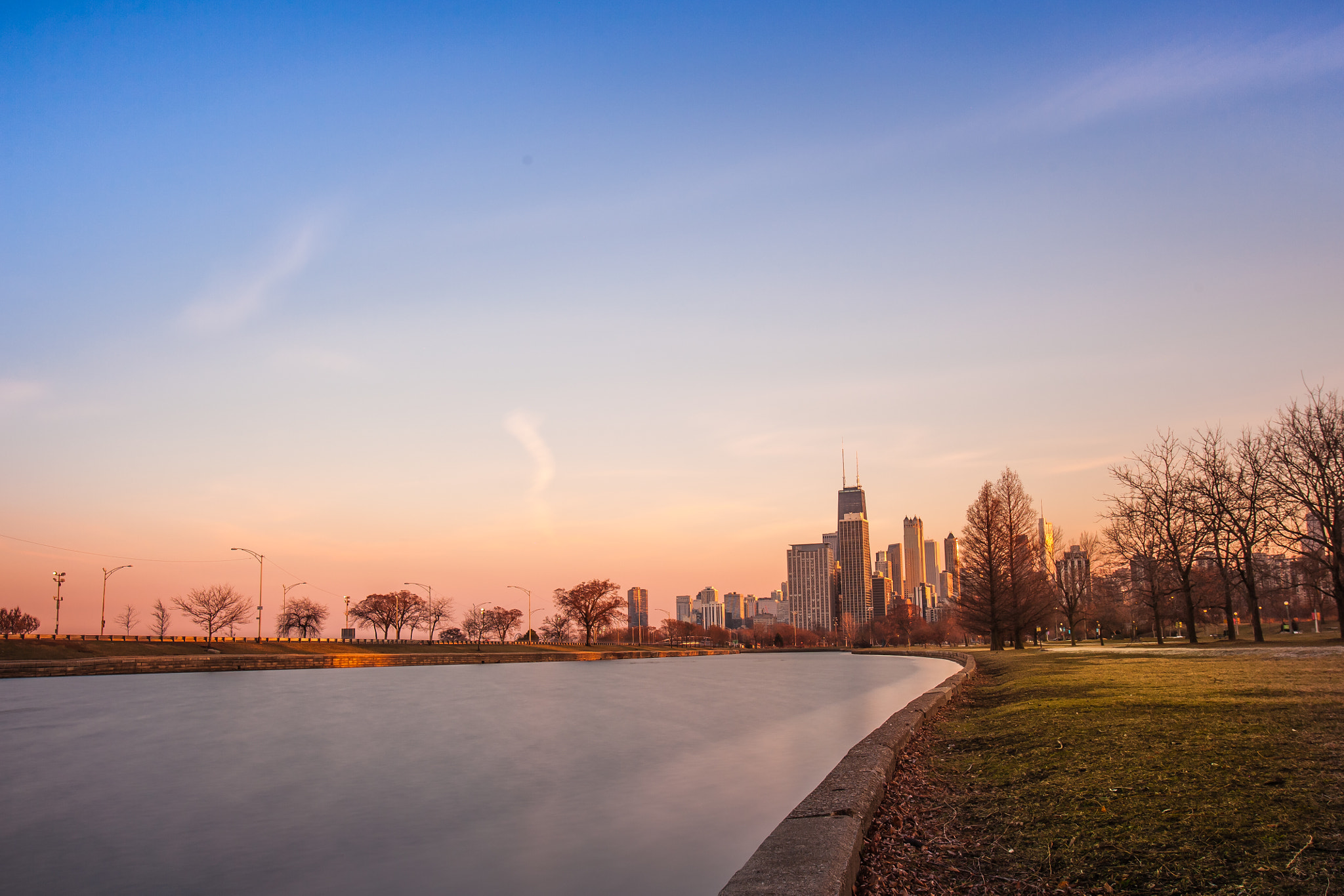 Canon EOS 5D Mark II + Canon EF 16-35mm F2.8L USM sample photo. Chicago at sunset photography