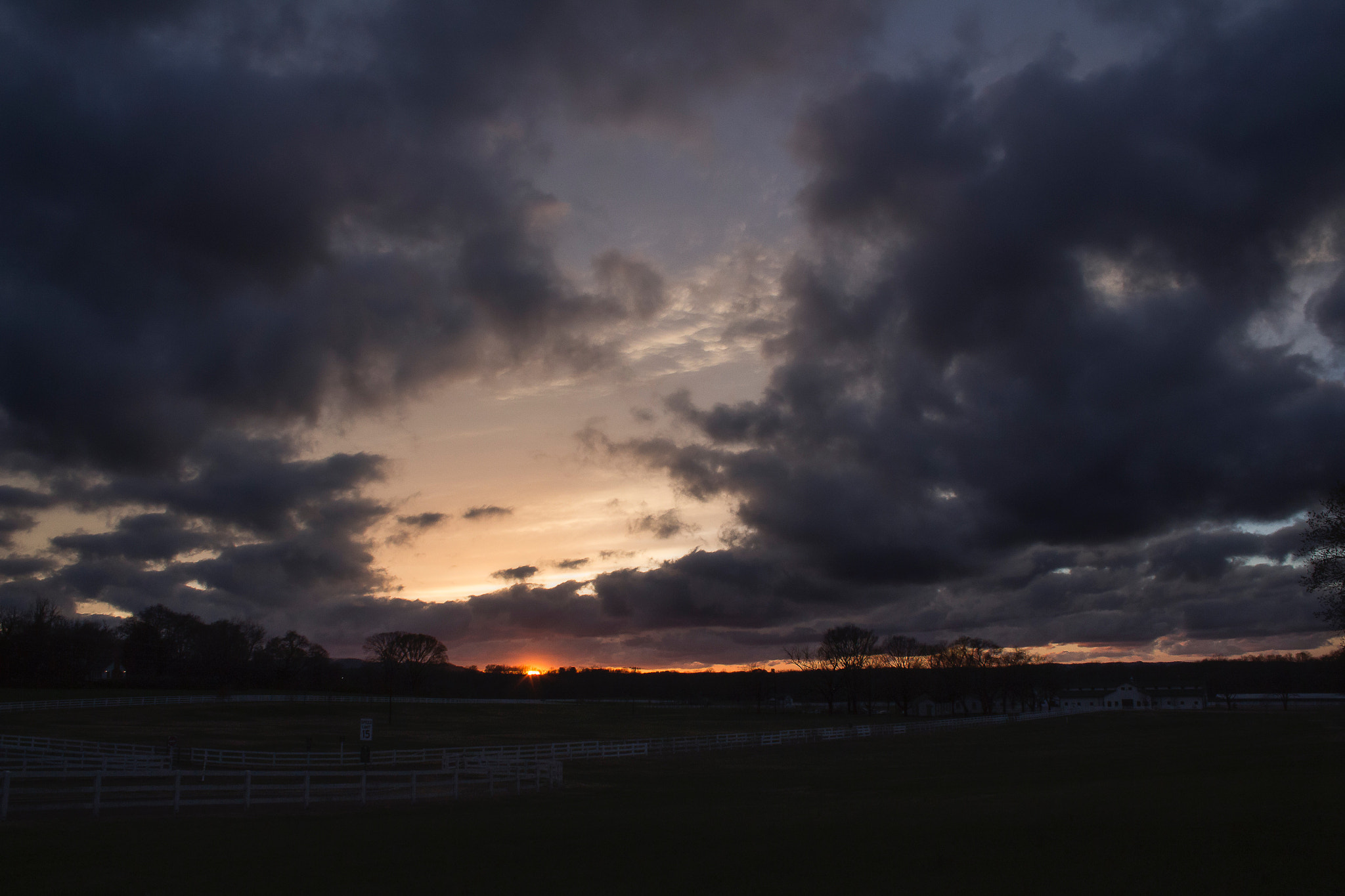 Canon EOS 650D (EOS Rebel T4i / EOS Kiss X6i) sample photo. A glimpse beyond photography