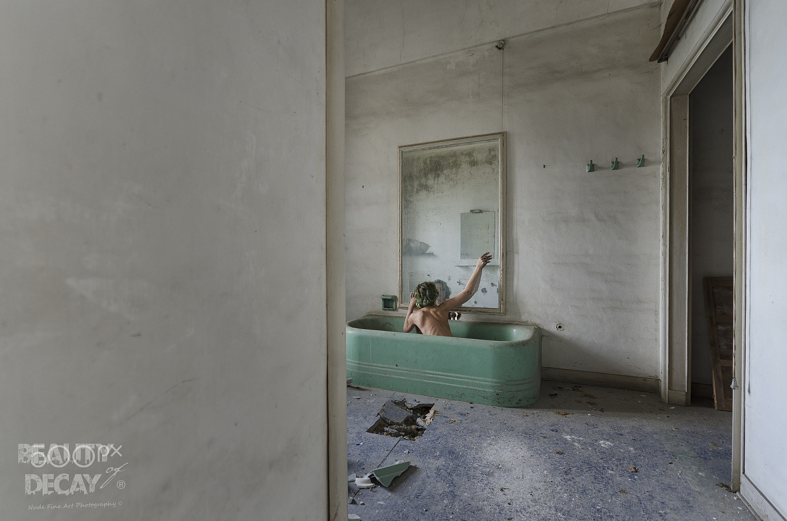 Sigma 10-20mm F4-5.6 EX DC HSM sample photo. Bathrooms photography