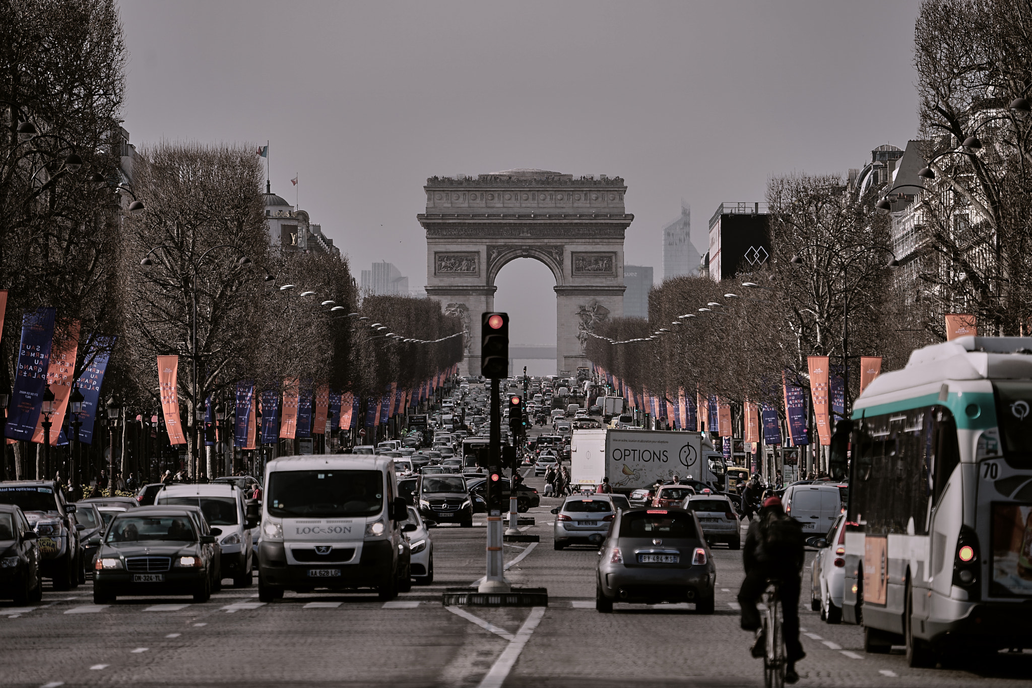 Sony a7 II sample photo. Champs-elysees and arc de triomphe photography