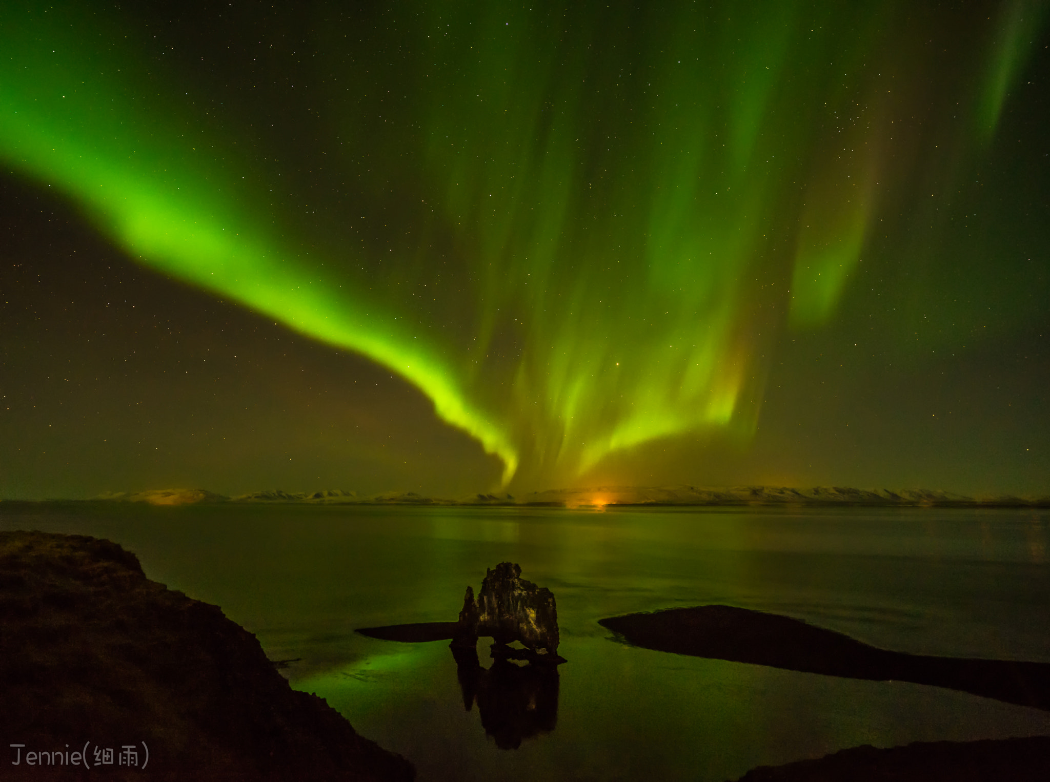 ZEISS Batis 18mm F2.8 sample photo. Northern lights iceland photography