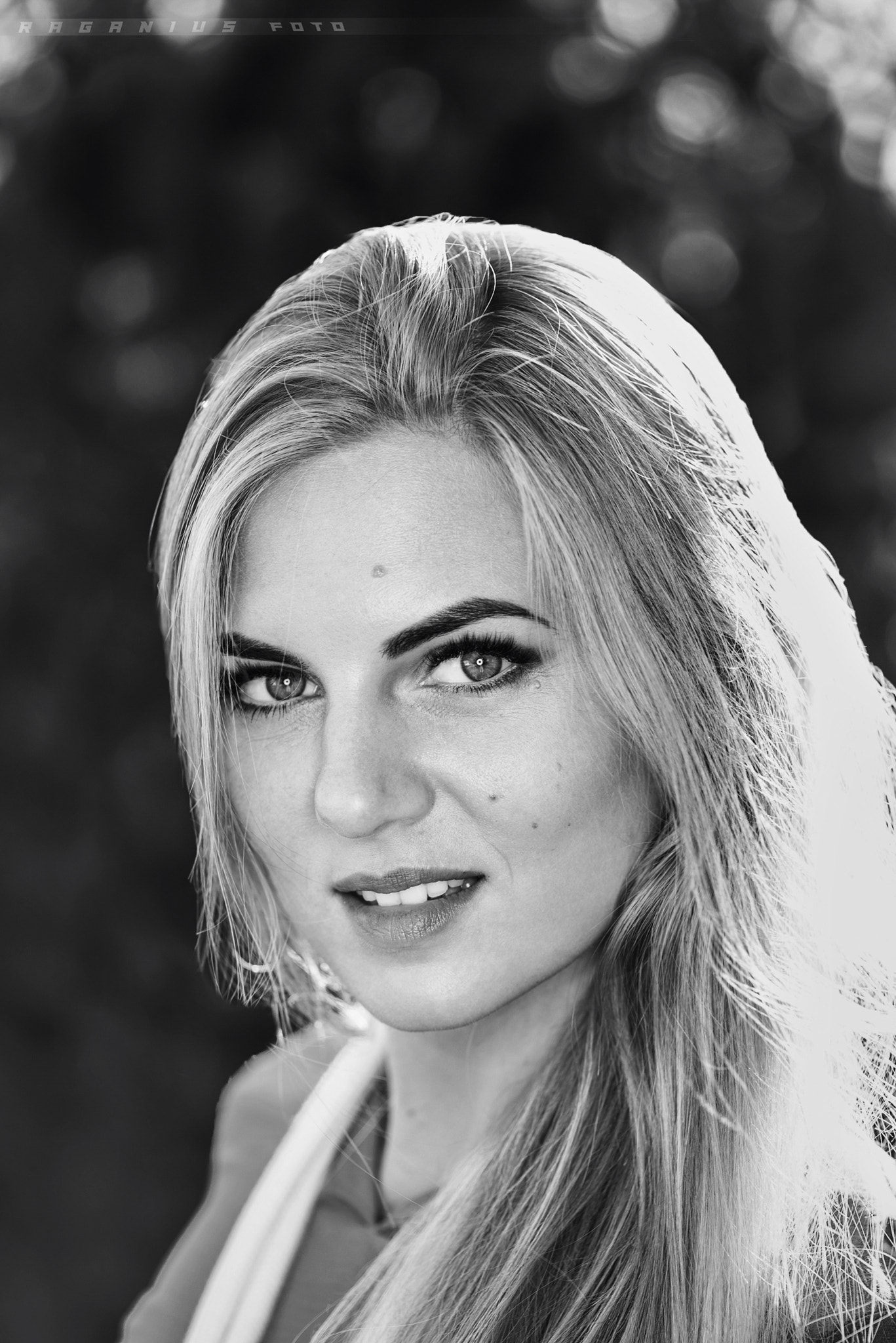 Tokina AT-X Pro 100mm F2.8 Macro sample photo. Marija photography