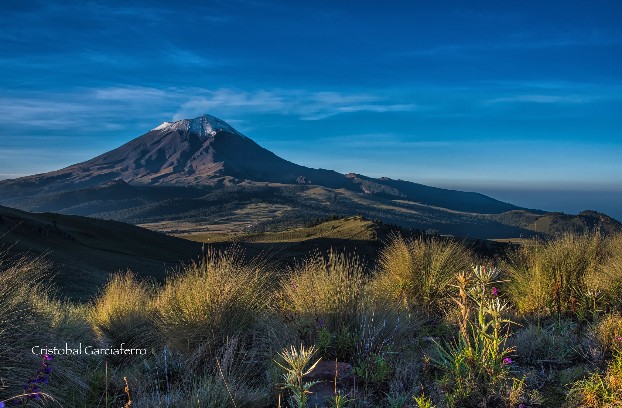 HD PENTAX-D FA 28-105mm F3.5-5.6 ED DC WR sample photo. Sunrise with the volcano photography
