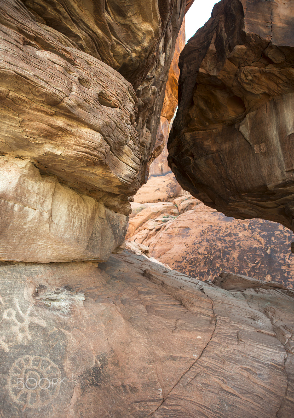AF Zoom-Nikkor 28-105mm f/3.5-4.5D IF sample photo. Written in the stone photography