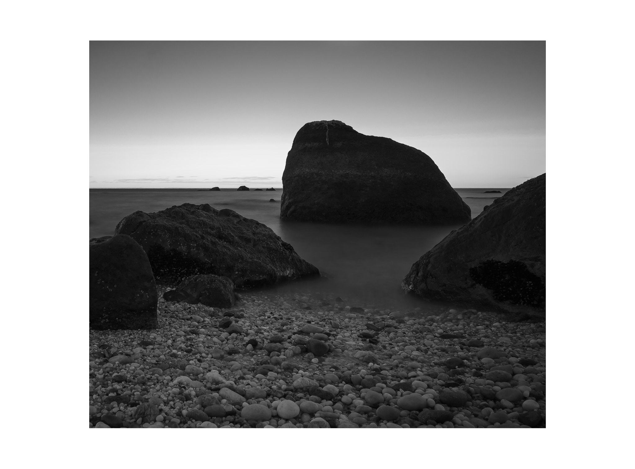 Fujifilm X-E1 sample photo. Rocks and pebbles photography