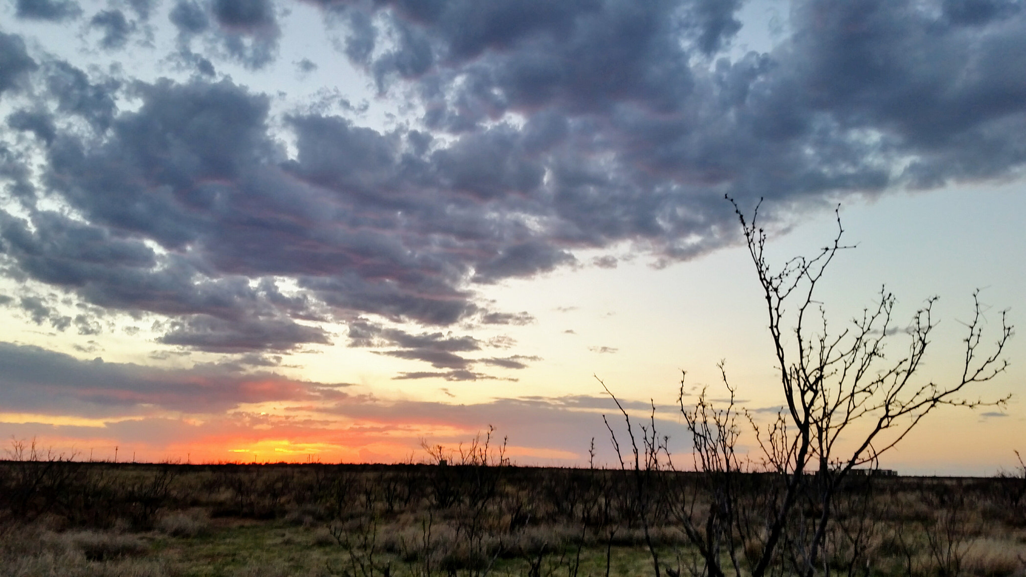 Samsung Galaxy S5 Active sample photo. West texas sunset photography