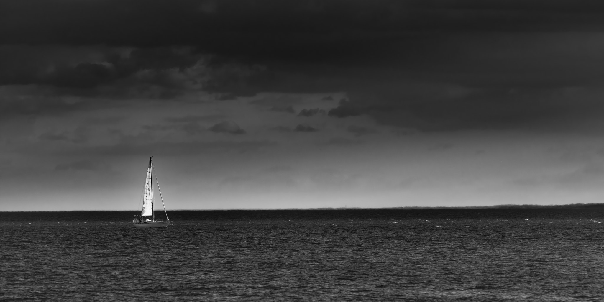Nikon D7100 + Nikon AF-S Nikkor 300mm F4D ED-IF sample photo. Under an angry sky photography
